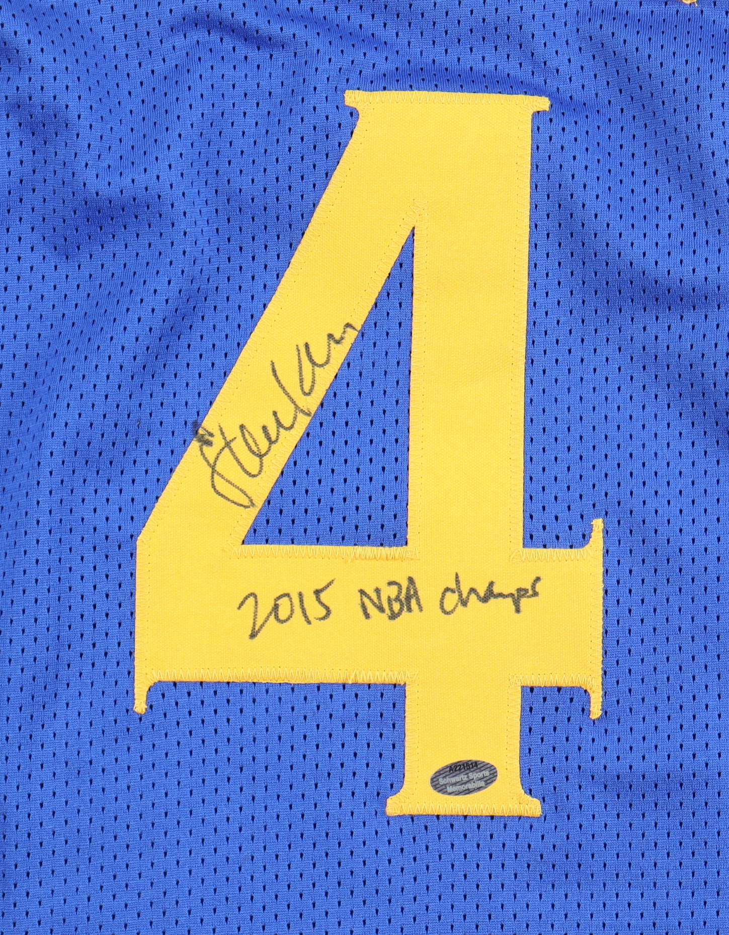 Steve Kerr Signed Jersey Inscribed "2015 NBA Champs" (Schwartz) at PristineAuction.com Steve Kerr Signed Jersey Inscribed "2015 NBA Champs" (Schwartz) at PristineAuction.com