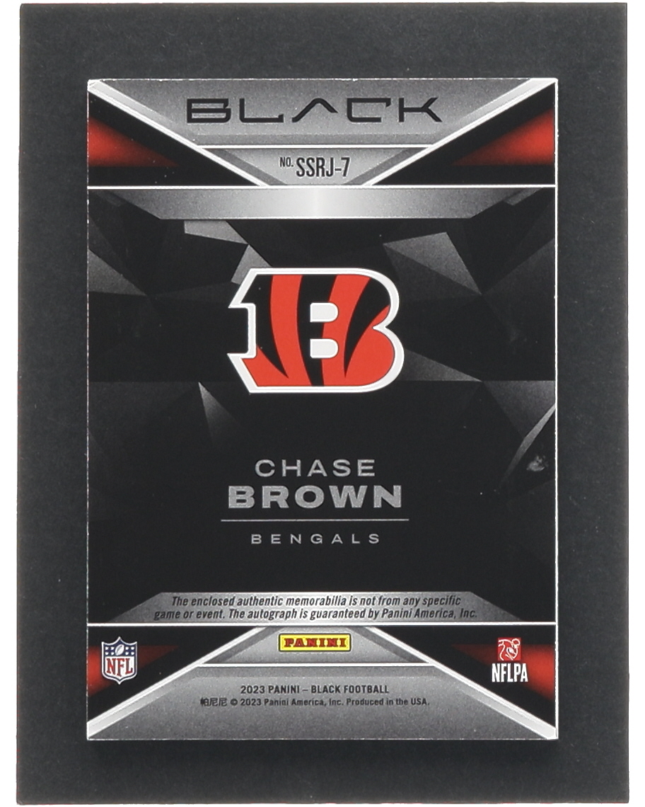 Chase Brown 2023 Panini Black Sizeable Rookie Jersey Signatures #7 RC #91/99 at PristineAuction.com Chase Brown 2023 Panini Black Sizeable Rookie Jersey Signatures #7 RC #91/99 at PristineAuction.com