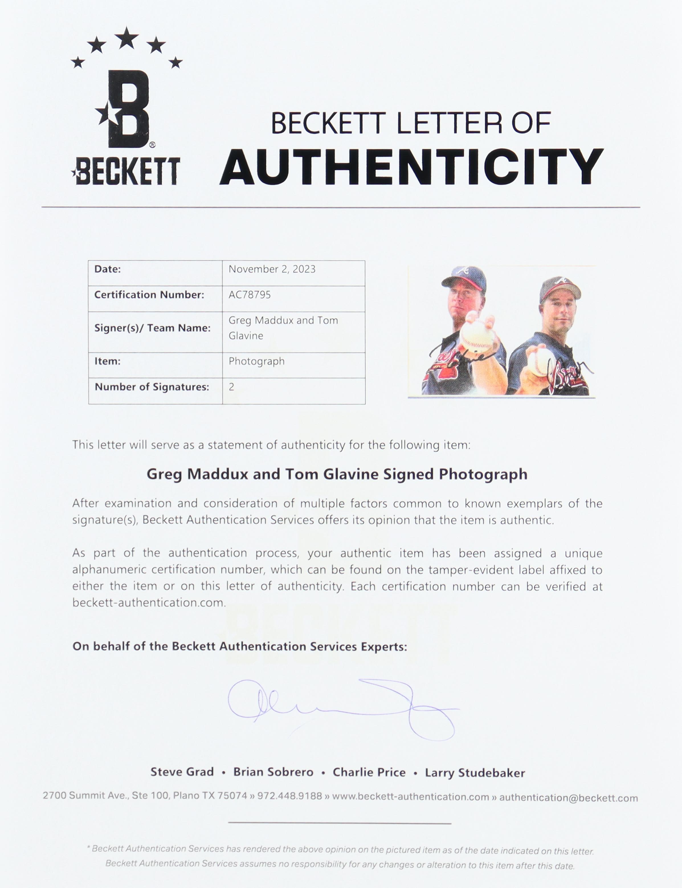 Greg Maddux & Tom Glavine Signed Braves 8x10 Custom Matted Photo (Beckett) at PristineAuction.com Greg Maddux & Tom Glavine Signed Braves 8x10 Custom Matted Photo (Beckett) at PristineAuction.com