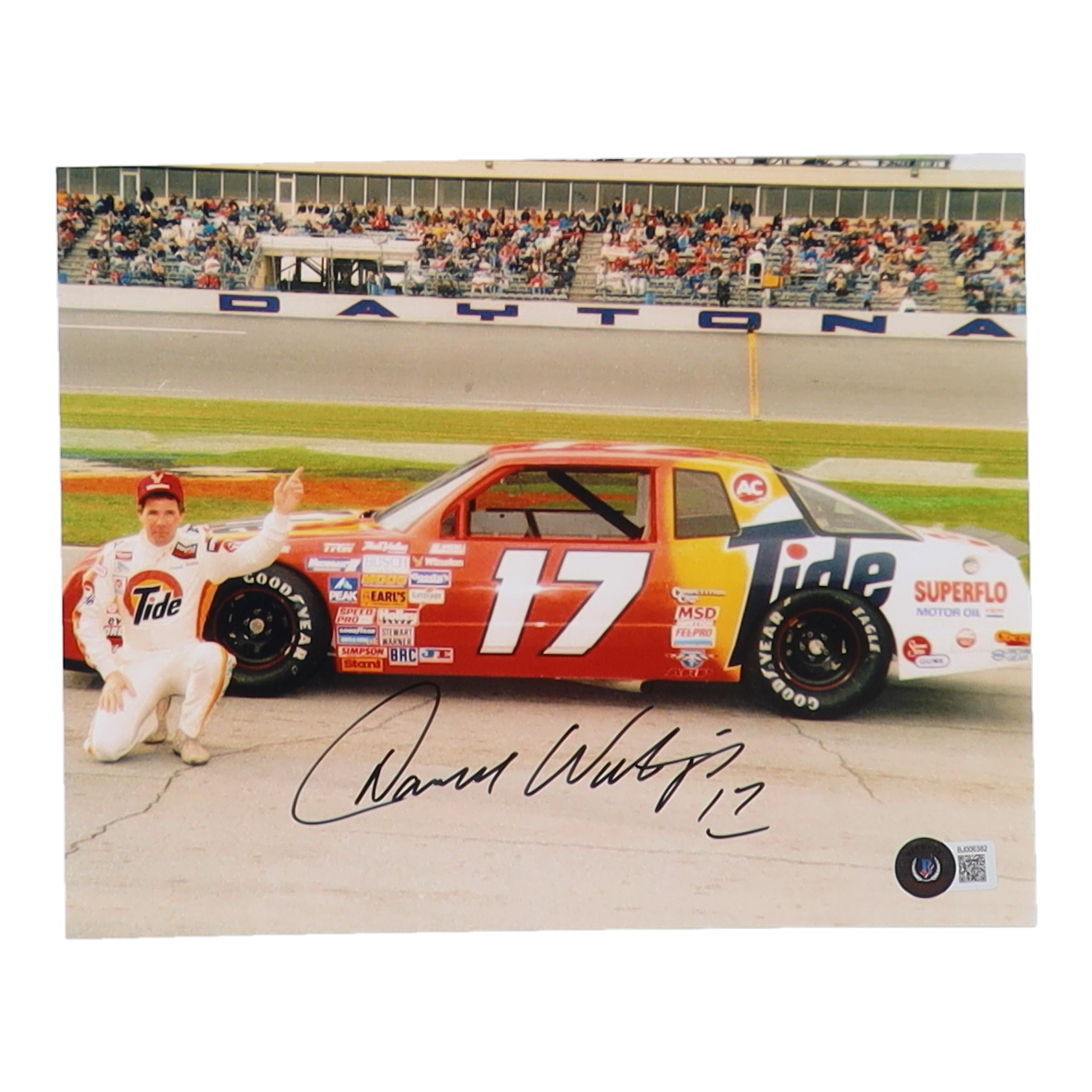 Darrell Waltrip Signed NASCAR 8x10 Photo (Beckett) at PristineAuction.com Darrell Waltrip Signed NASCAR 8x10 Photo (Beckett) at PristineAuction.com