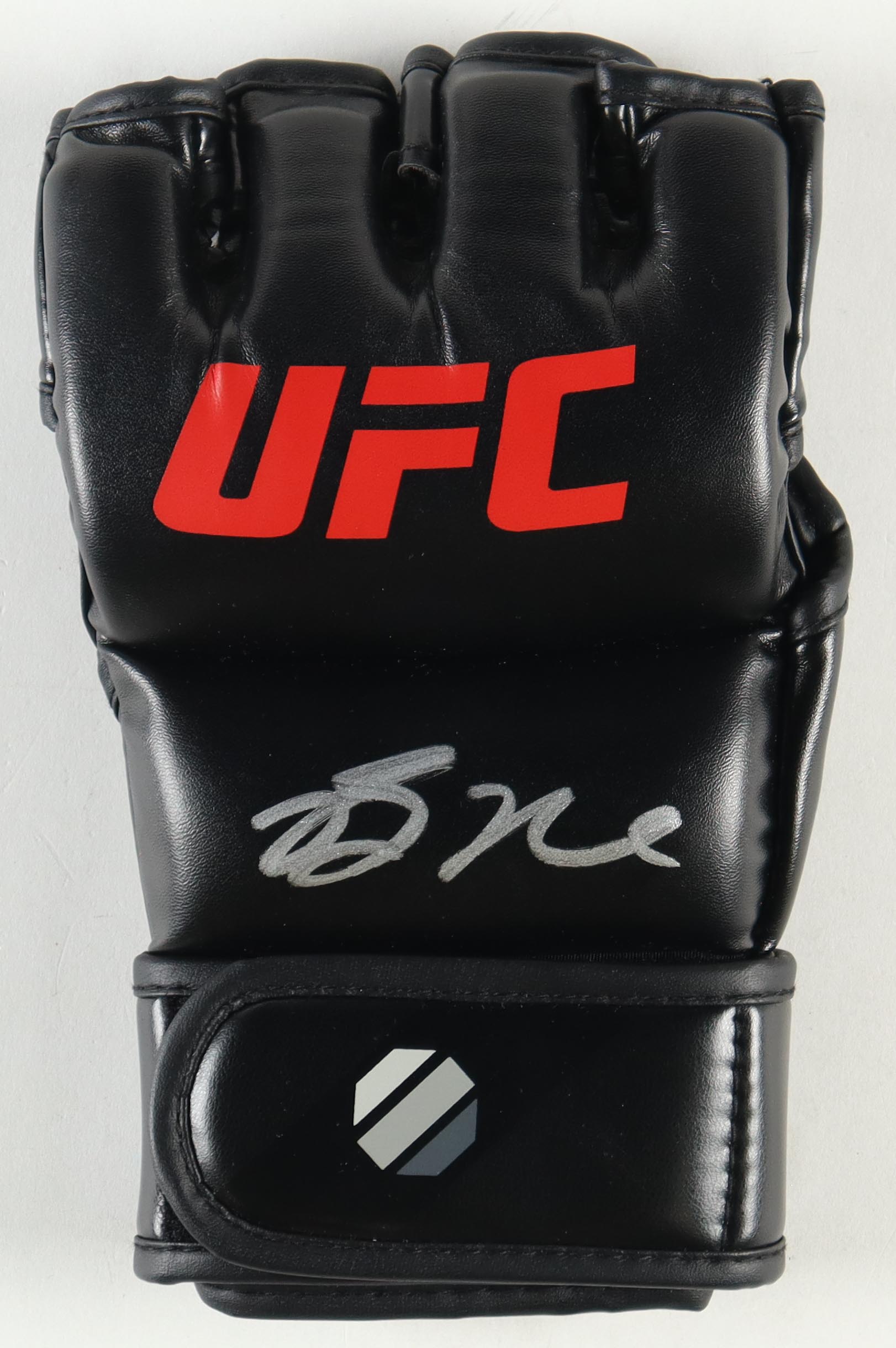 Bo Nickal Signed UFC Glove (Beckett) at PristineAuction.com Bo Nickal Signed UFC Glove (Beckett) at PristineAuction.com