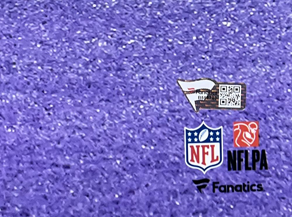 CeeDee Lamb Signed Cowboys 16x20 Photo (Fanatics) at PristineAuction.com CeeDee Lamb Signed Cowboys 16x20 Photo (Fanatics) at PristineAuction.com