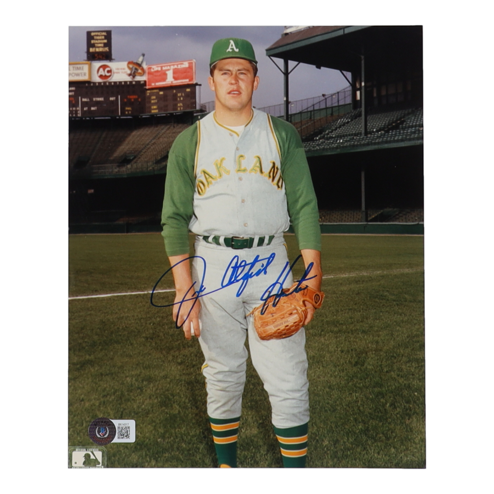 Jim "Catfish" Hunter Signed Athletics 8x10 Photo (Beckett) Pristine