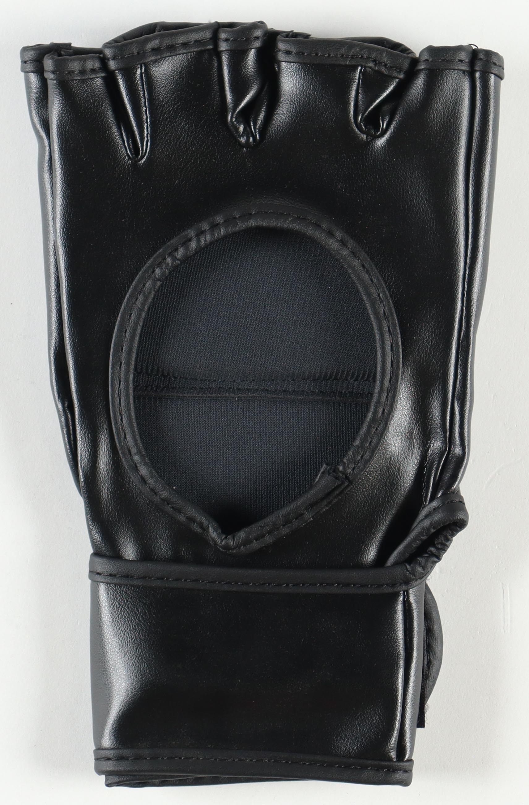 Dustin Poirier Signed UFC Glove (JSA) at PristineAuction.com Dustin Poirier Signed UFC Glove (JSA) at PristineAuction.com