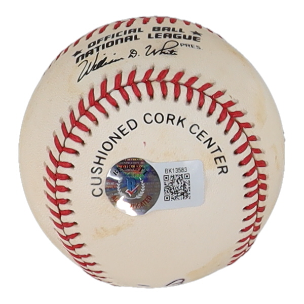 Phil Niekro Signed ONL Baseball (Beckett) at PristineAuction.com Phil Niekro Signed ONL Baseball (Beckett) at PristineAuction.com