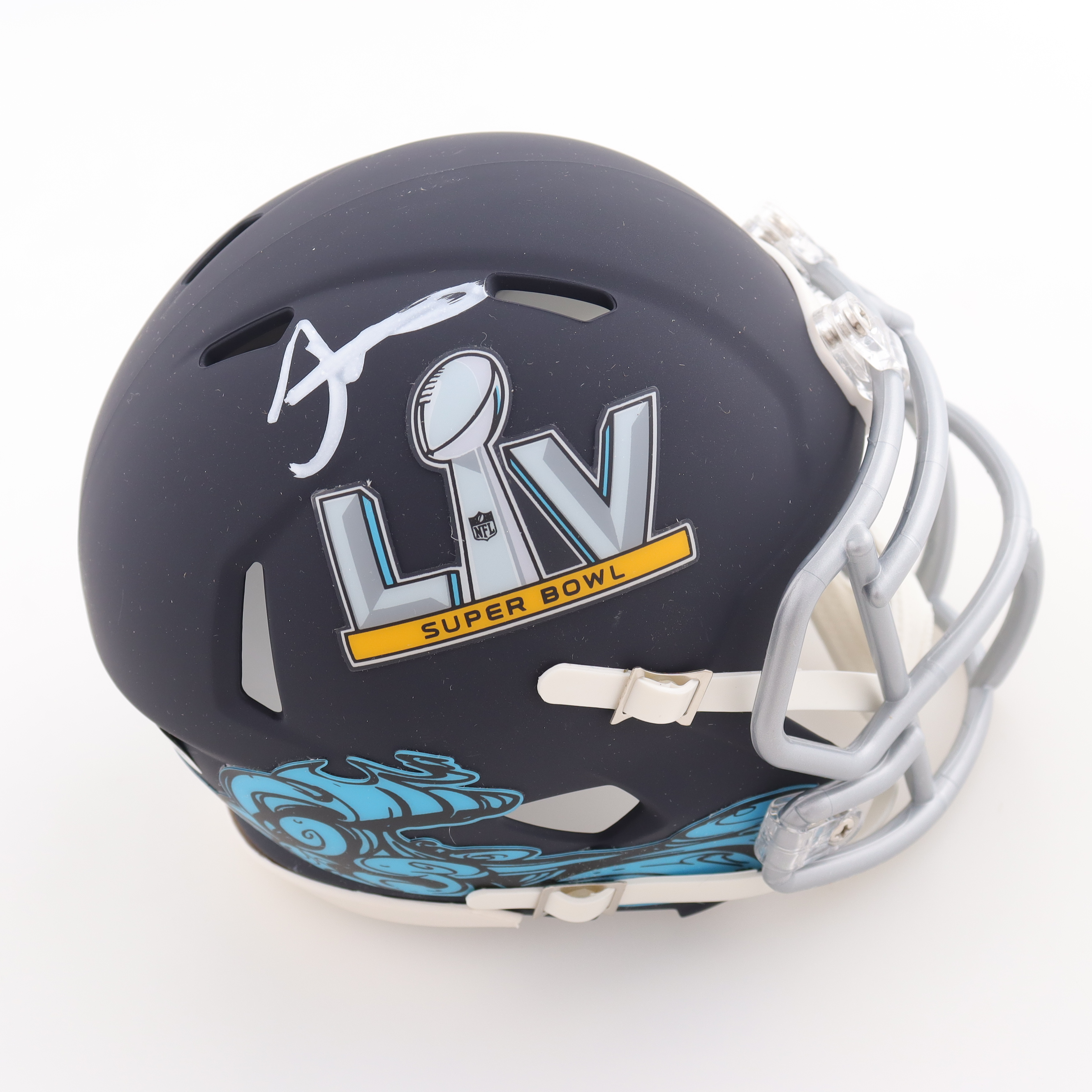 Tyreek Hill Signed Super Bowl LIV Logo Speed Mini Helmet (Beckett) at PristineAuction.com Tyreek Hill Signed Super Bowl LIV Logo Speed Mini Helmet (Beckett) at PristineAuction.com