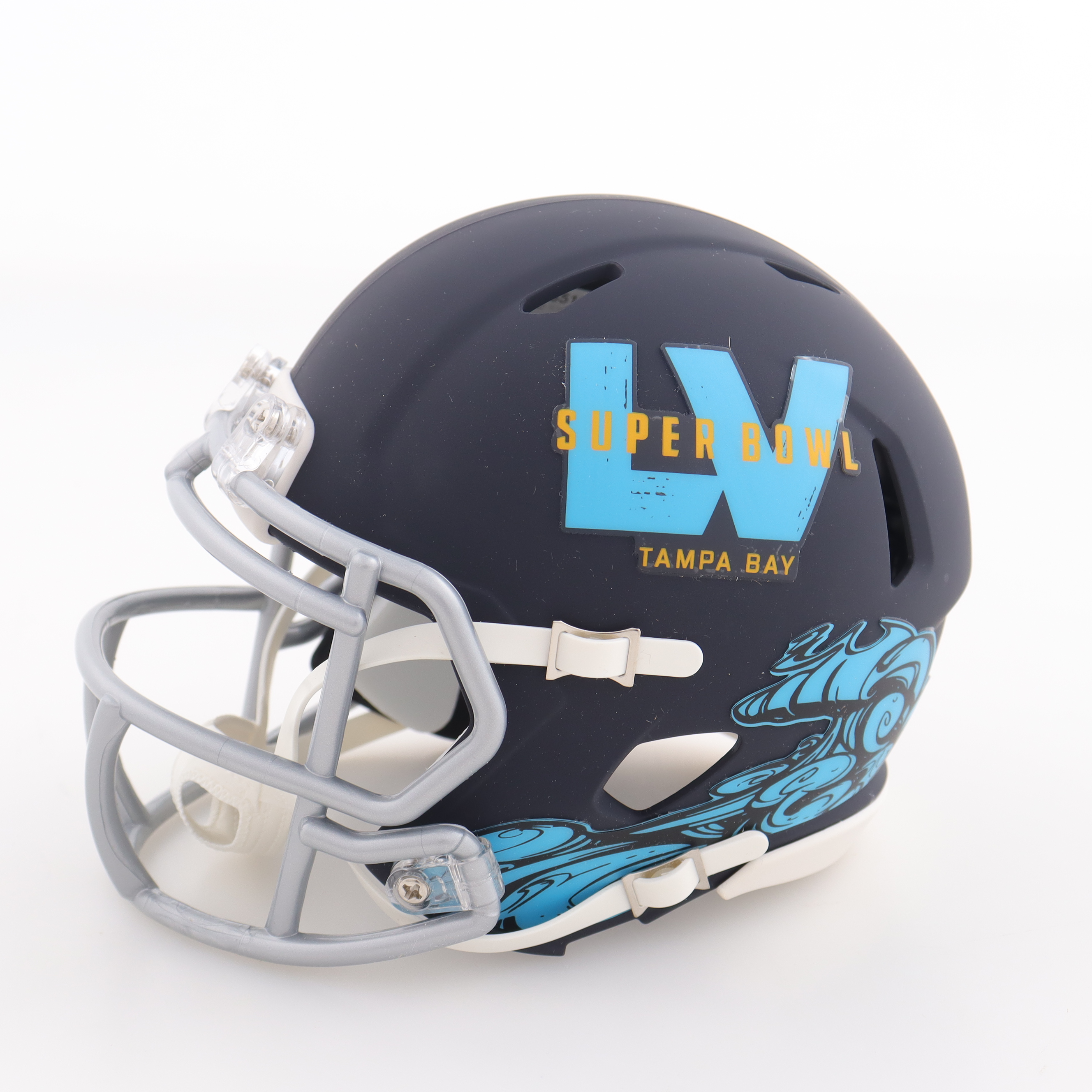 Tyreek Hill Signed Super Bowl LIV Logo Speed Mini Helmet (Beckett) at PristineAuction.com Tyreek Hill Signed Super Bowl LIV Logo Speed Mini Helmet (Beckett) at PristineAuction.com