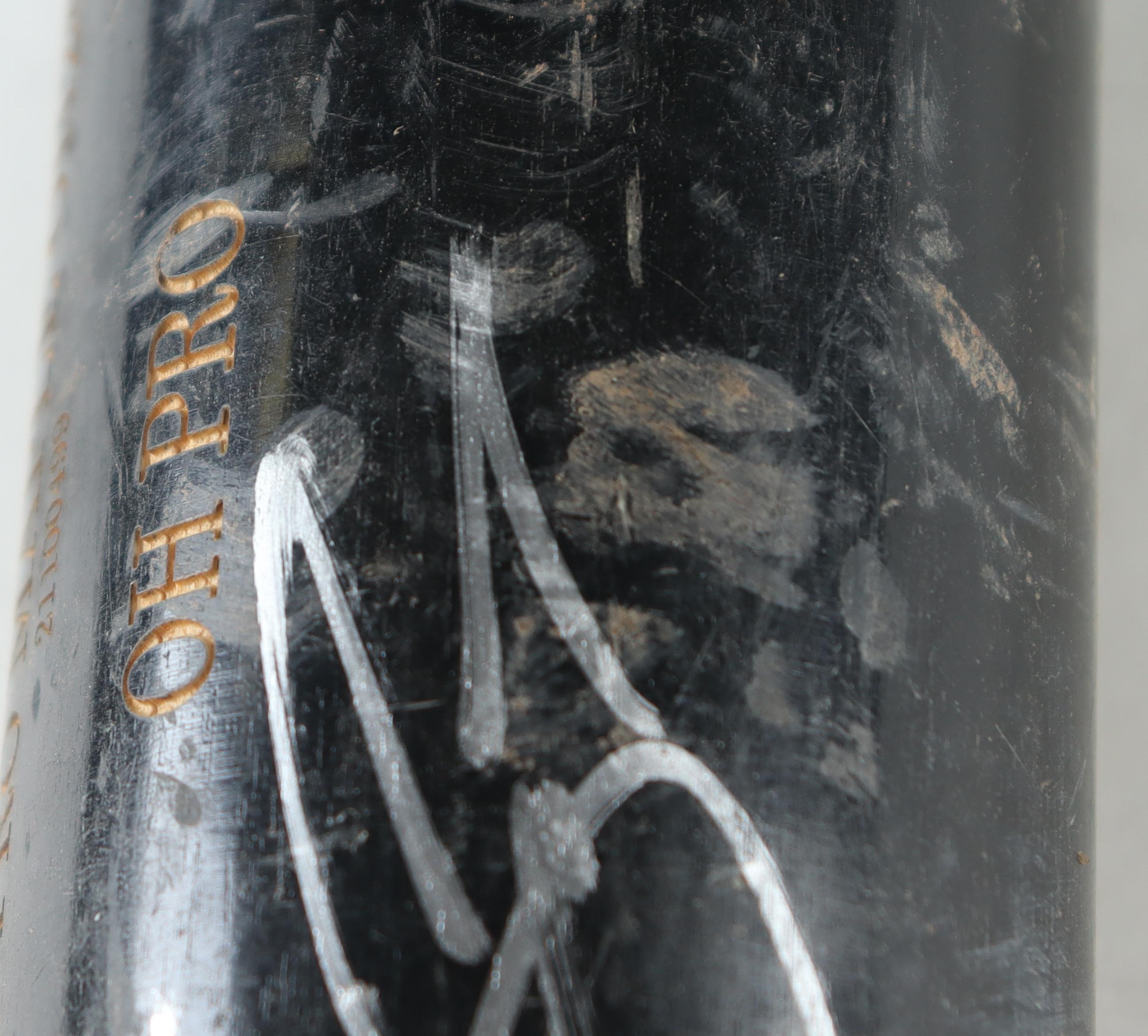 Jonny Gomes Signed Old Hickory Game-Used Baseball Bat (JSA) at PristineAuction.com Jonny Gomes Signed Old Hickory Game-Used Baseball Bat (JSA) at PristineAuction.com