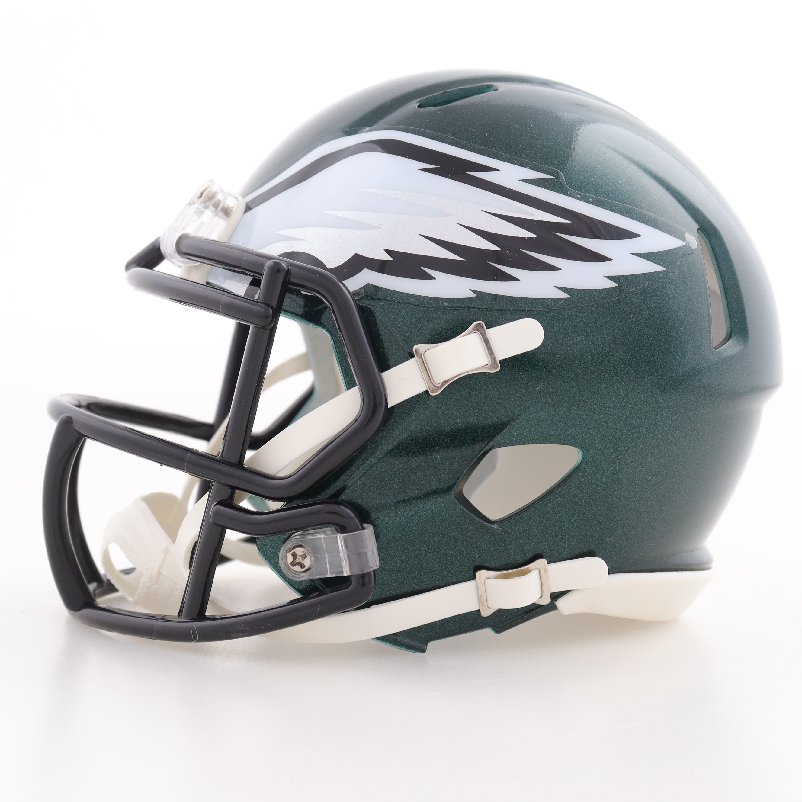 Brandon Graham Signed Eagles Speed Mini Helmet (Beckett) at PristineAuction.com Brandon Graham Signed Eagles Speed Mini Helmet (Beckett) at PristineAuction.com