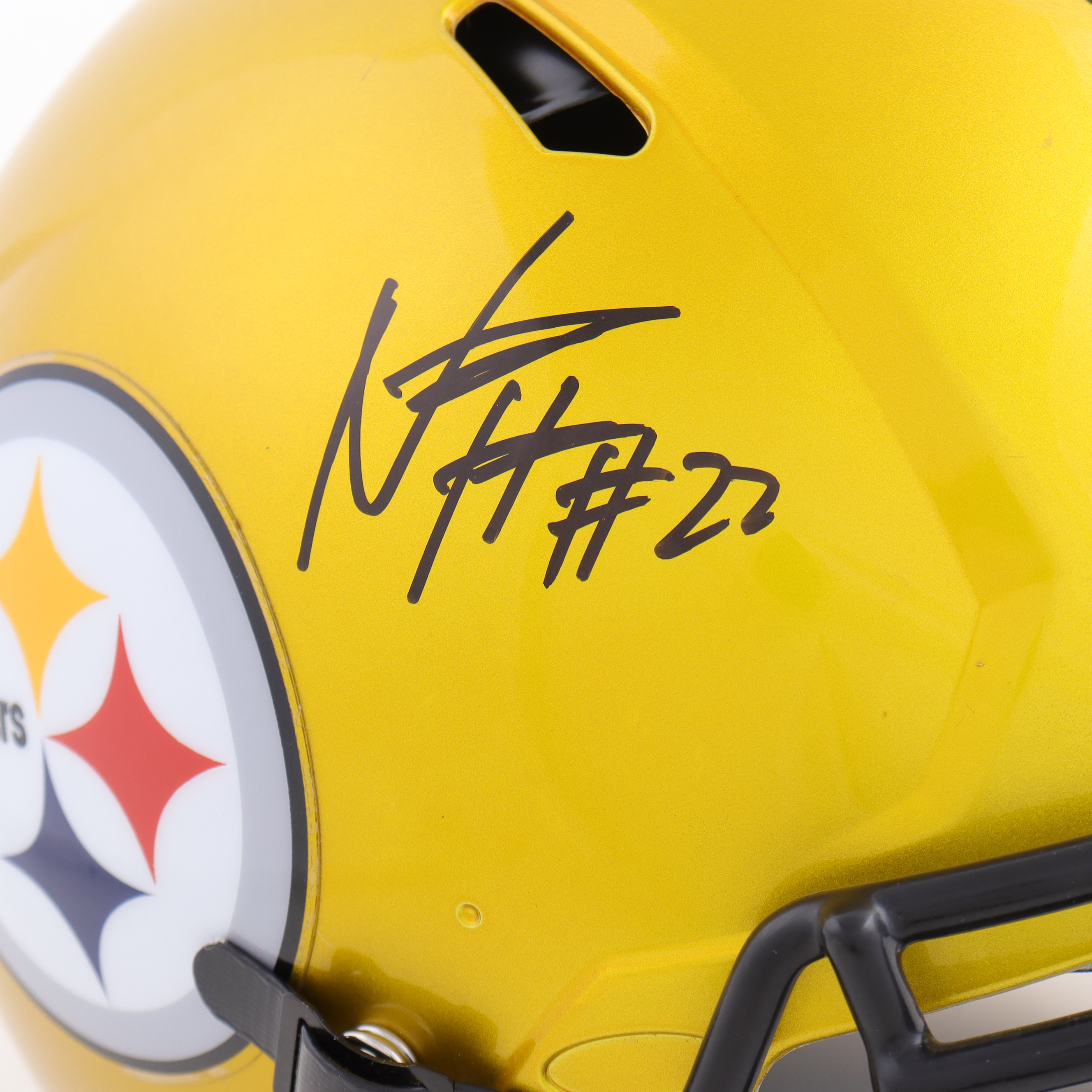 Najee Harris Signed Steelers Full-Size Authentic On-Field Flash Alternate Speed Helmet (Fanatics) at PristineAuction.com Najee Harris Signed Steelers Full-Size Authentic On-Field Flash Alternate Speed Helmet (Fanatics) at PristineAuction.com