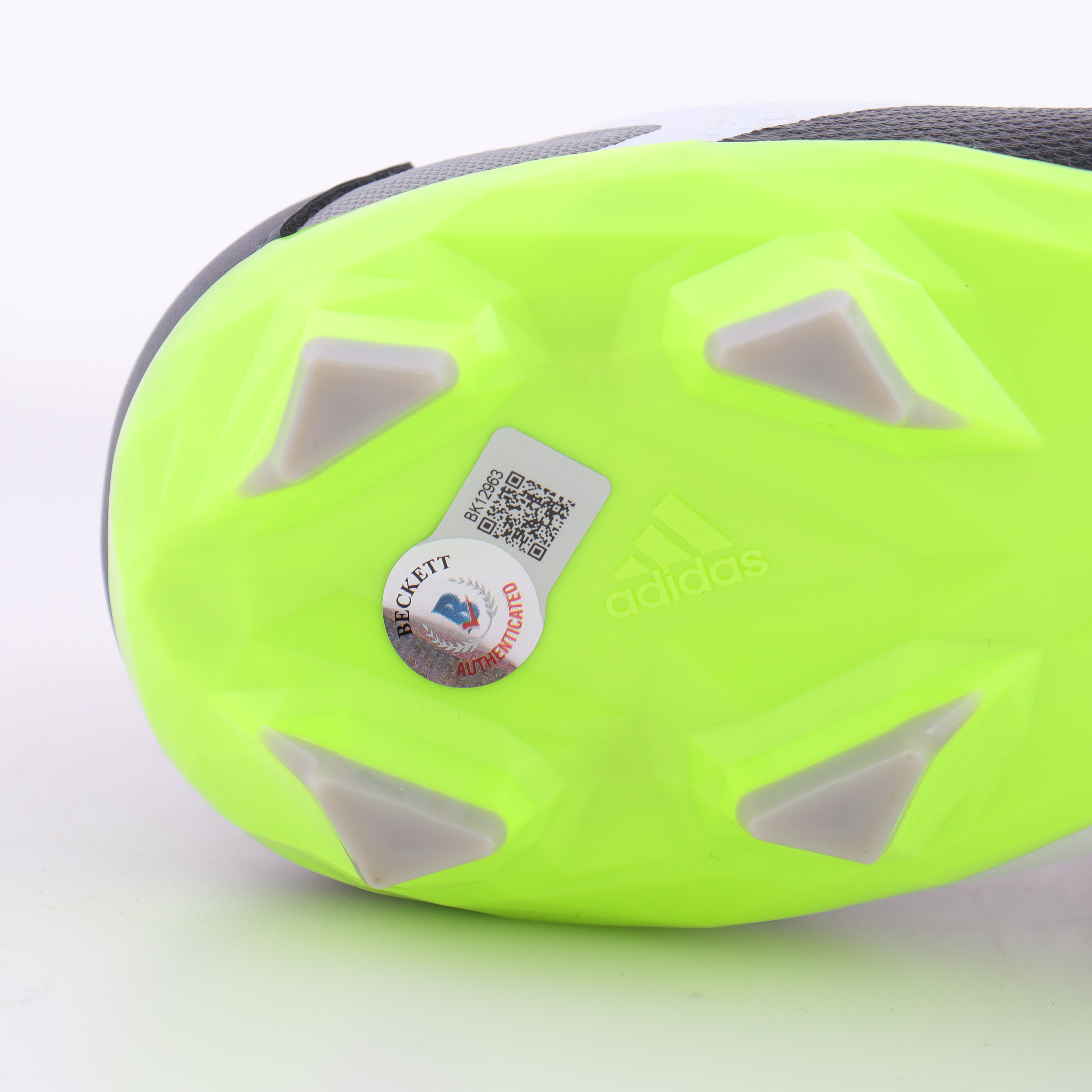 Jude Bellingham Signed Adidas Soccer Cleat (Beckett) at PristineAuction.com Jude Bellingham Signed Adidas Soccer Cleat (Beckett) at PristineAuction.com