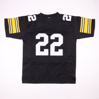 Najee Harris Signed Jersey (Beckett) at PristineAuction.com Najee Harris Signed Jersey (Beckett) at PristineAuction.com