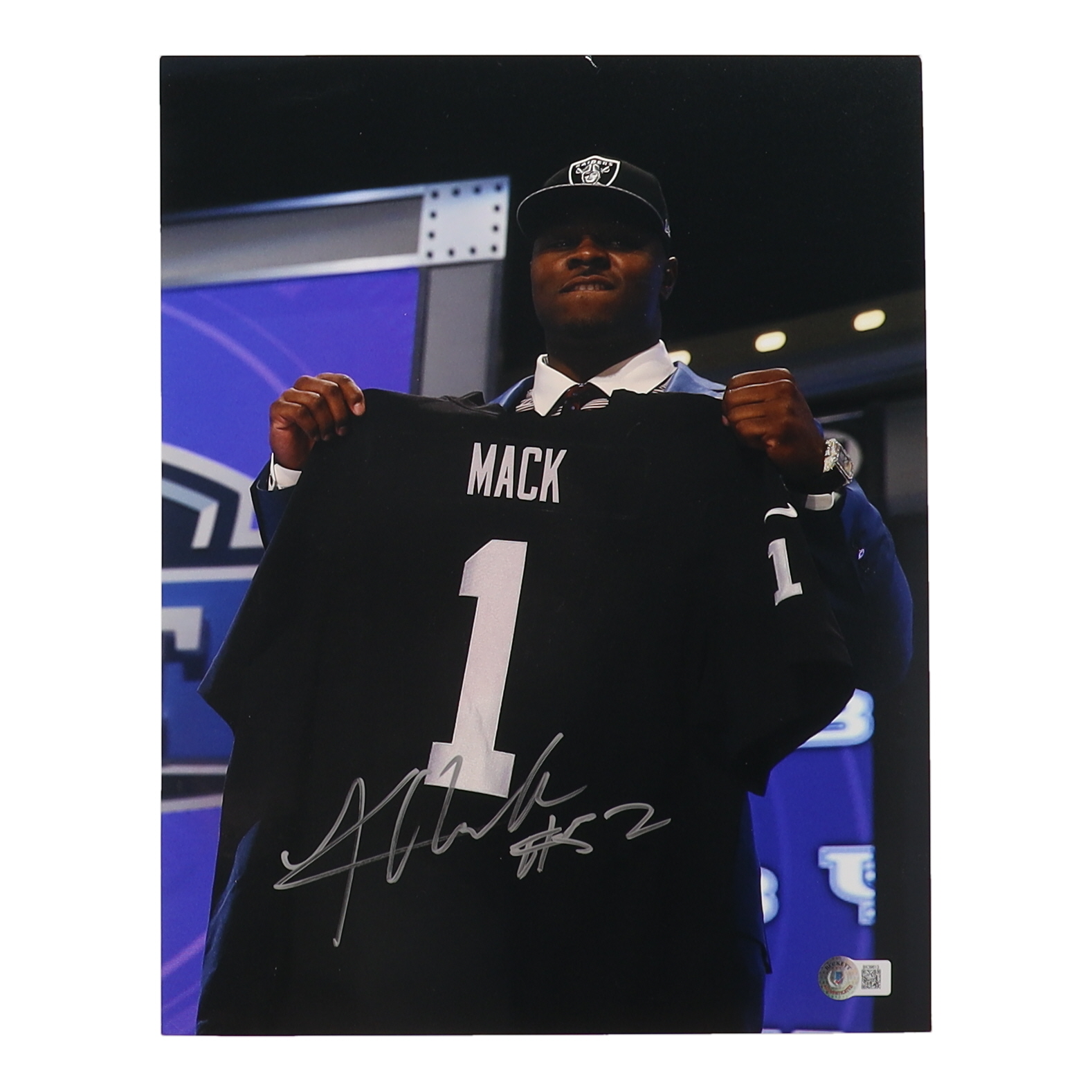 Khalil Mack Signed Raiders 11x14 Photo (Beckett) at PristineAuction.com Khalil Mack Signed Raiders 11x14 Photo (Beckett) at PristineAuction.com