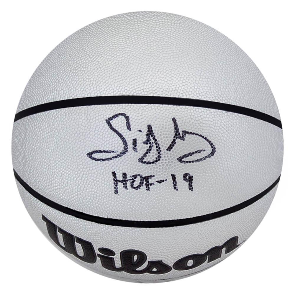 Sidney Moncrief Signed NBA Basketball Inscribed "HOF 19" (Schwartz) at PristineAuction.com Sidney Moncrief Signed NBA Basketball Inscribed "HOF 19" (Schwartz) at PristineAuction.com
