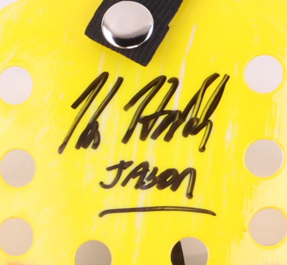 Kane Hodder & Robert Englund Signed "Friday the 13th" Mask Inscribed "Jason" & "Freddy K" (Beckett) at PristineAuction.com Kane Hodder & Robert Englund Signed "Friday the 13th" Mask Inscribed "Jason" & "Freddy K" (Beckett) at PristineAuction.com