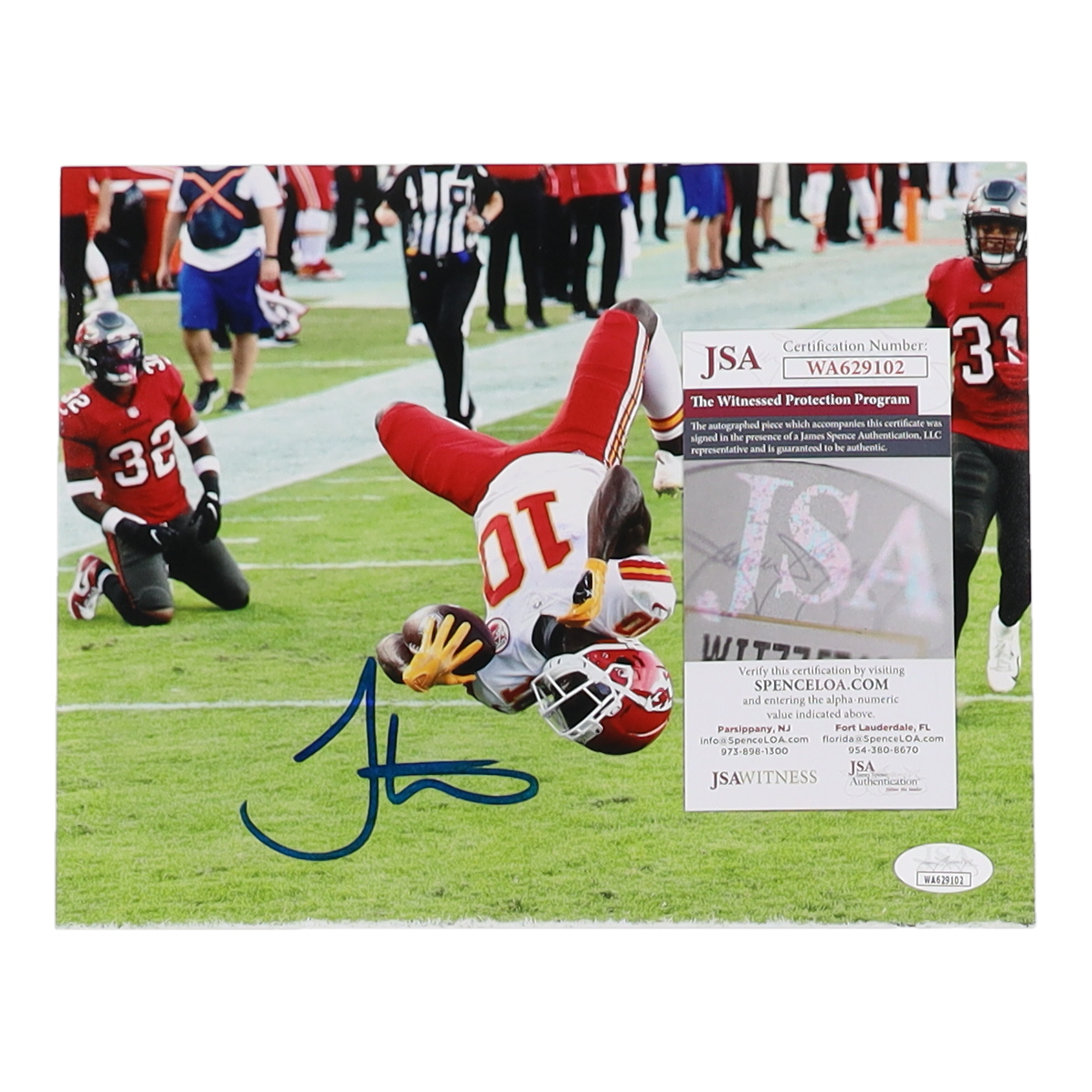Tyreek Hill Signed Chiefs 8x10 Photo (JSA) at PristineAuction.com Tyreek Hill Signed Chiefs 8x10 Photo (JSA) at PristineAuction.com