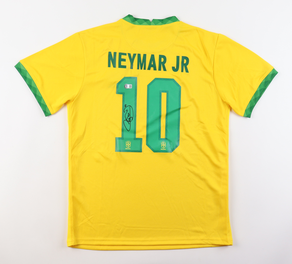 Neymar Signed Brazil Jersey (Beckett) at PristineAuction.com Neymar Signed Brazil Jersey (Beckett) at PristineAuction.com