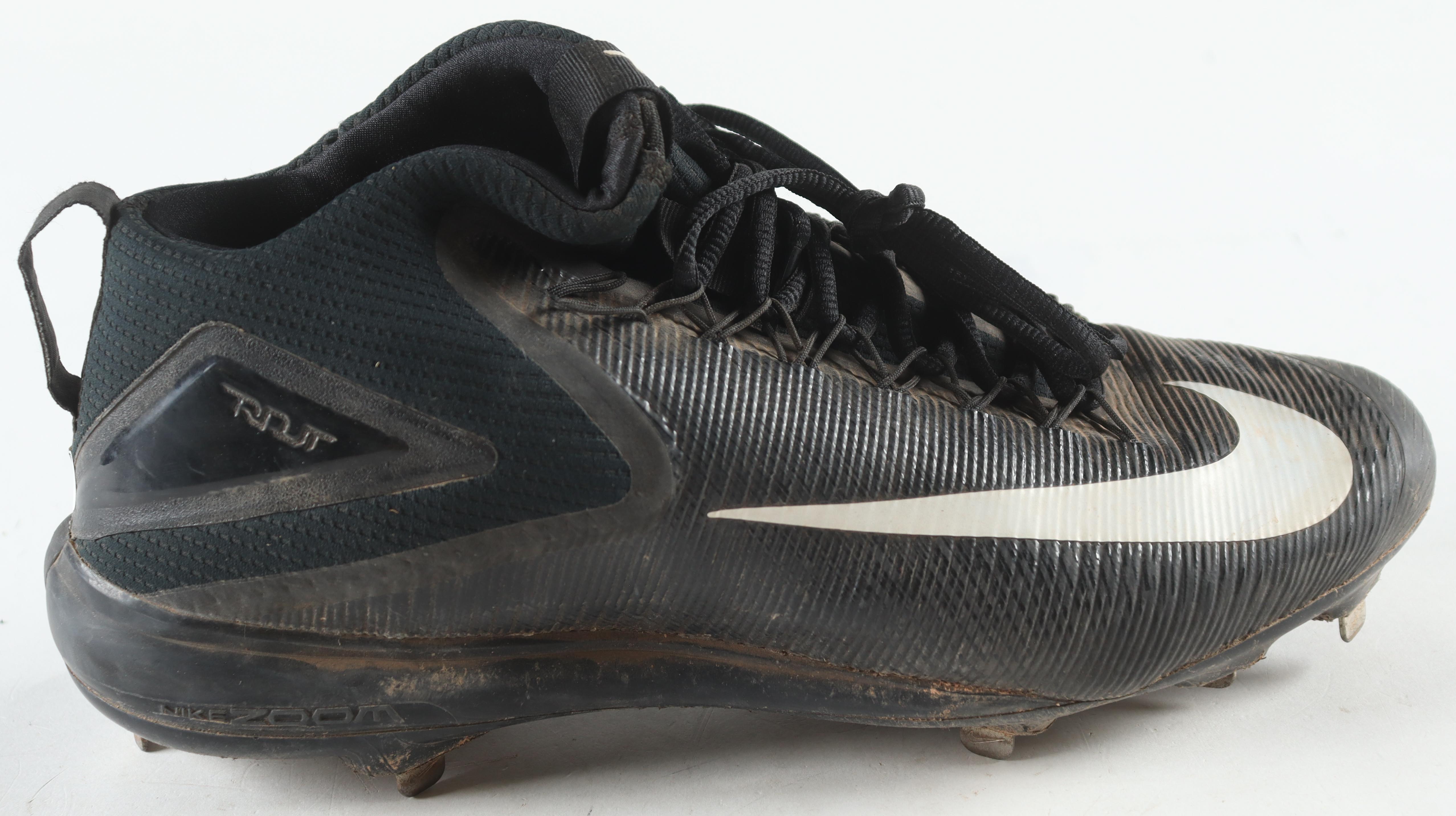 Jonny Gomes Signed Nike Baseball Cleat (JSA) at PristineAuction.com Jonny Gomes Signed Nike Baseball Cleat (JSA) at PristineAuction.com