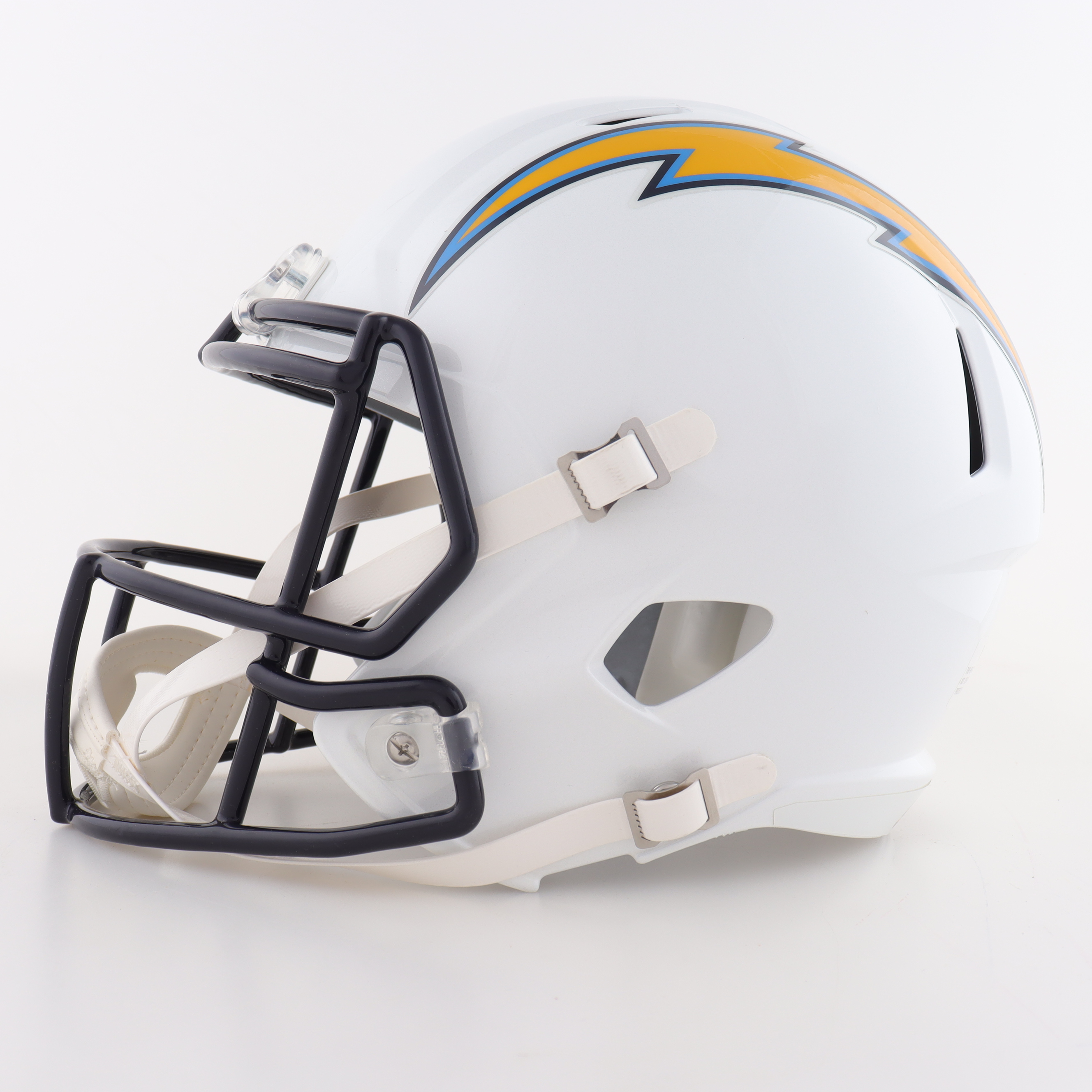 Melvin Gordon Signed Chargers Full-Size Speed Helmet (JSA) at PristineAuction.com Melvin Gordon Signed Chargers Full-Size Speed Helmet (JSA) at PristineAuction.com