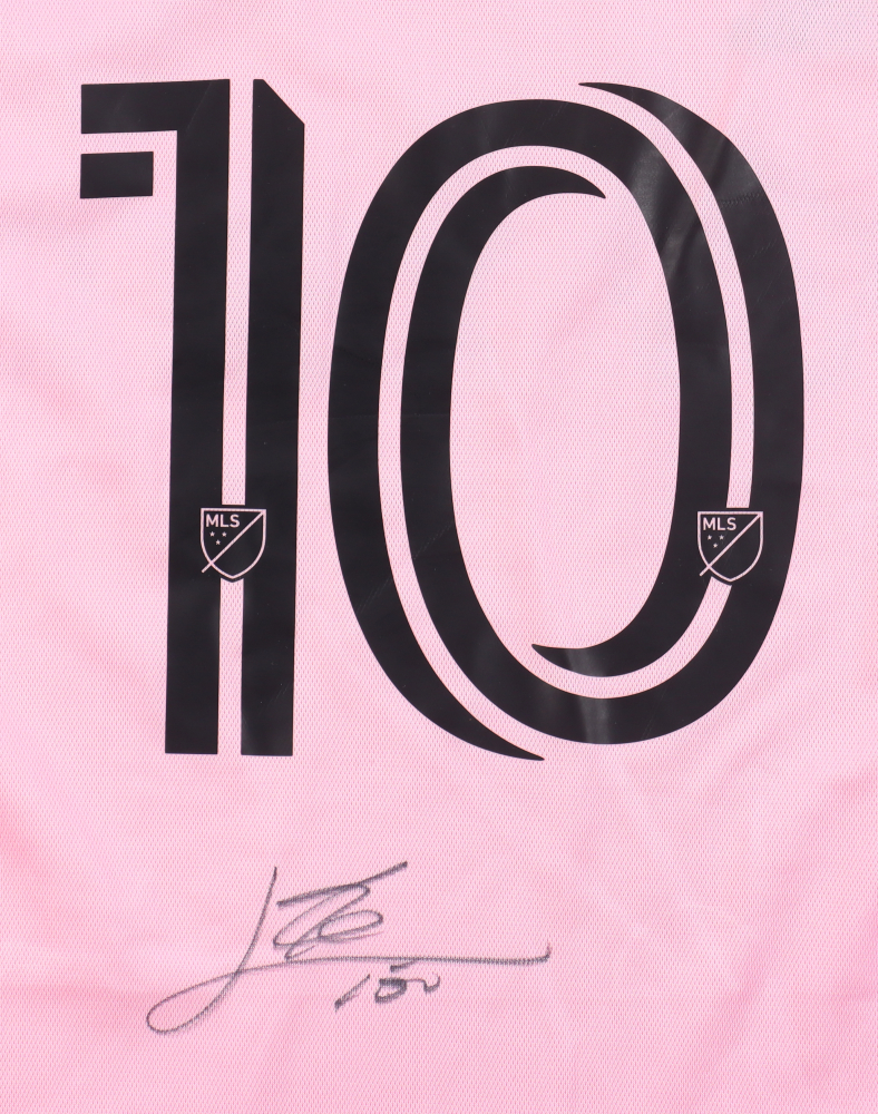 Lionel Messi Signed Inter Miami Jersey (Beckett) (See Description