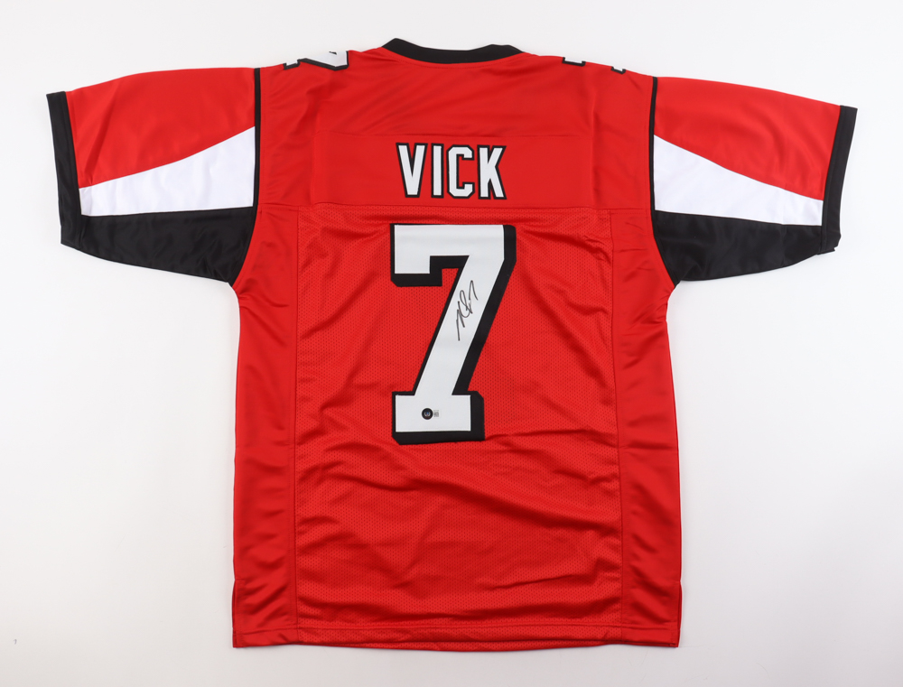 Michael Vick Signed Jersey (Beckett) at PristineAuction.com Michael Vick Signed Jersey (Beckett) at PristineAuction.com