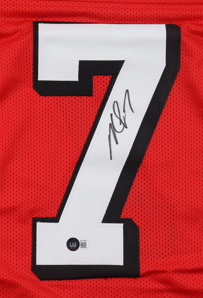 Michael Vick Signed Jersey (Beckett) at PristineAuction.com Michael Vick Signed Jersey (Beckett) at PristineAuction.com