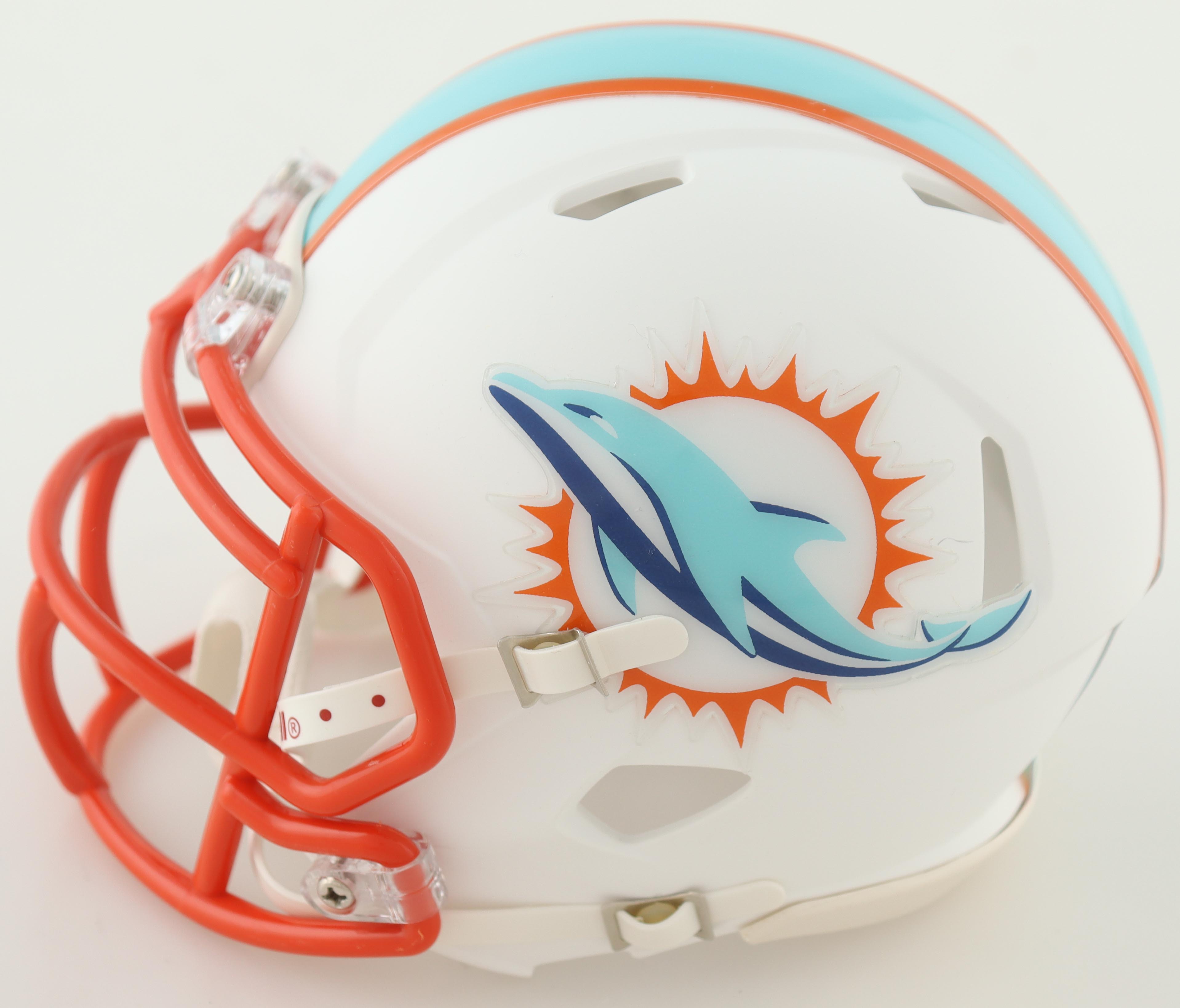 Raheem Mostert Signed Dolphins Speed Mini Helmet (Beckett) at PristineAuction.com Raheem Mostert Signed Dolphins Speed Mini Helmet (Beckett) at PristineAuction.com
