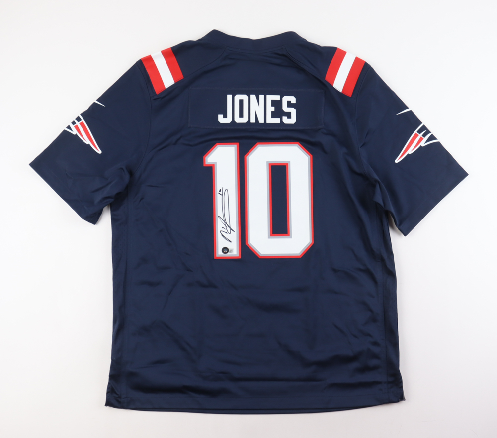 Mac Jones Signed Patriots Jersey (Beckett) at PristineAuction.com Mac Jones Signed Patriots Jersey (Beckett) at PristineAuction.com