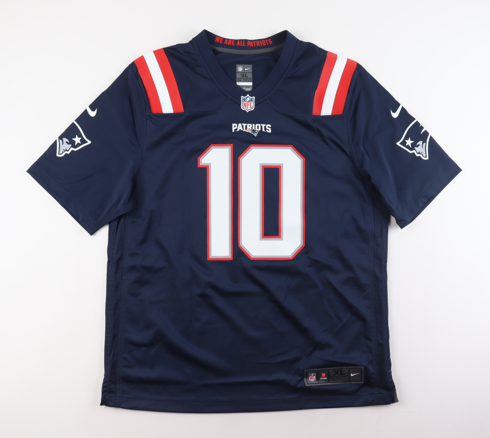 Mac Jones Signed Patriots Jersey (Beckett) at PristineAuction.com Mac Jones Signed Patriots Jersey (Beckett) at PristineAuction.com