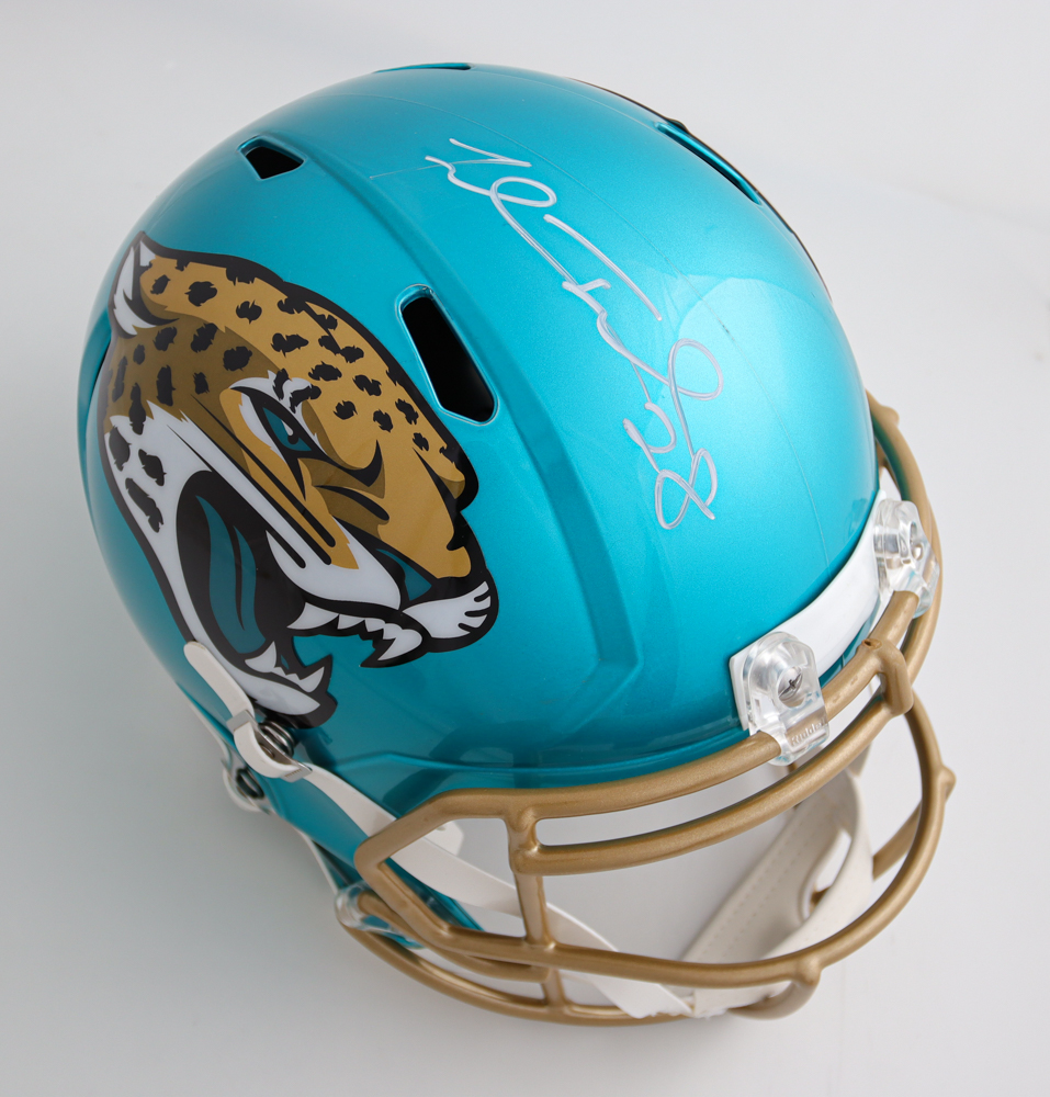 Trevor Lawrence Signed Jaguars LE Full-Size Authentic On-Field - Foto 8
