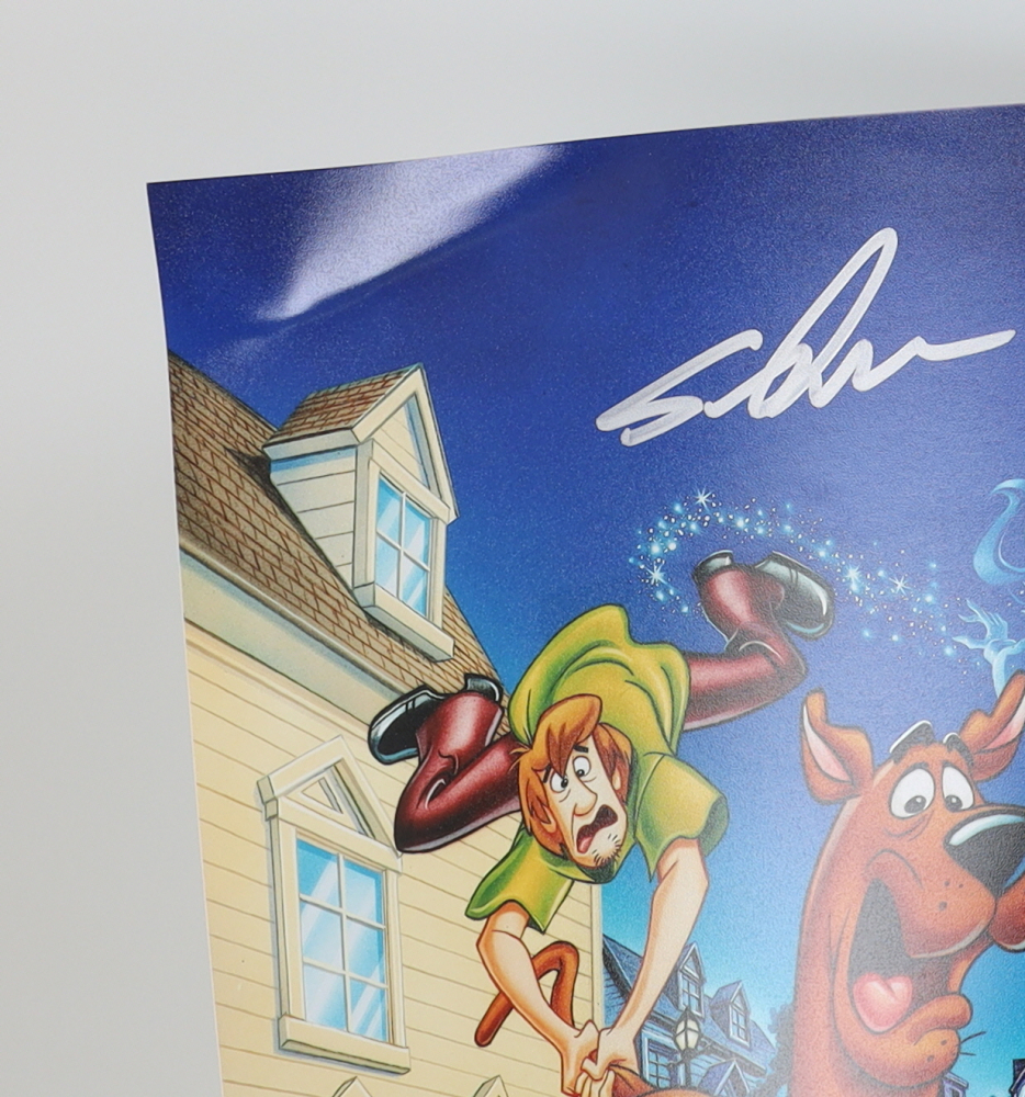 Scott Innes Signed "ScoobyDoo" 8x10 Photo (Beckett) Pristine Auction