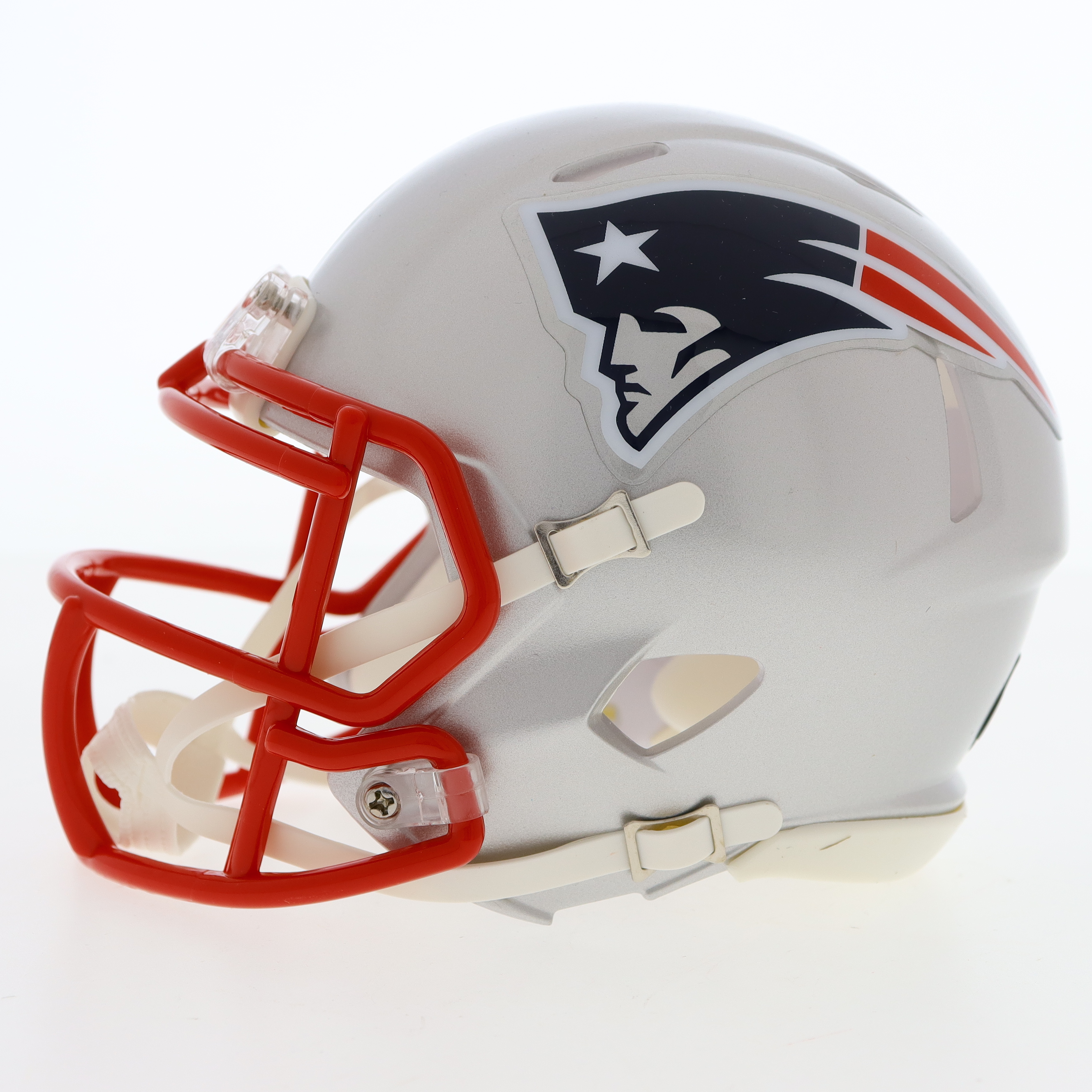 Richard Seymour Signed Patriots Speed Mini Helmet (Beckett & Prova) at PristineAuction.com Richard Seymour Signed Patriots Speed Mini Helmet (Beckett & Prova) at PristineAuction.com