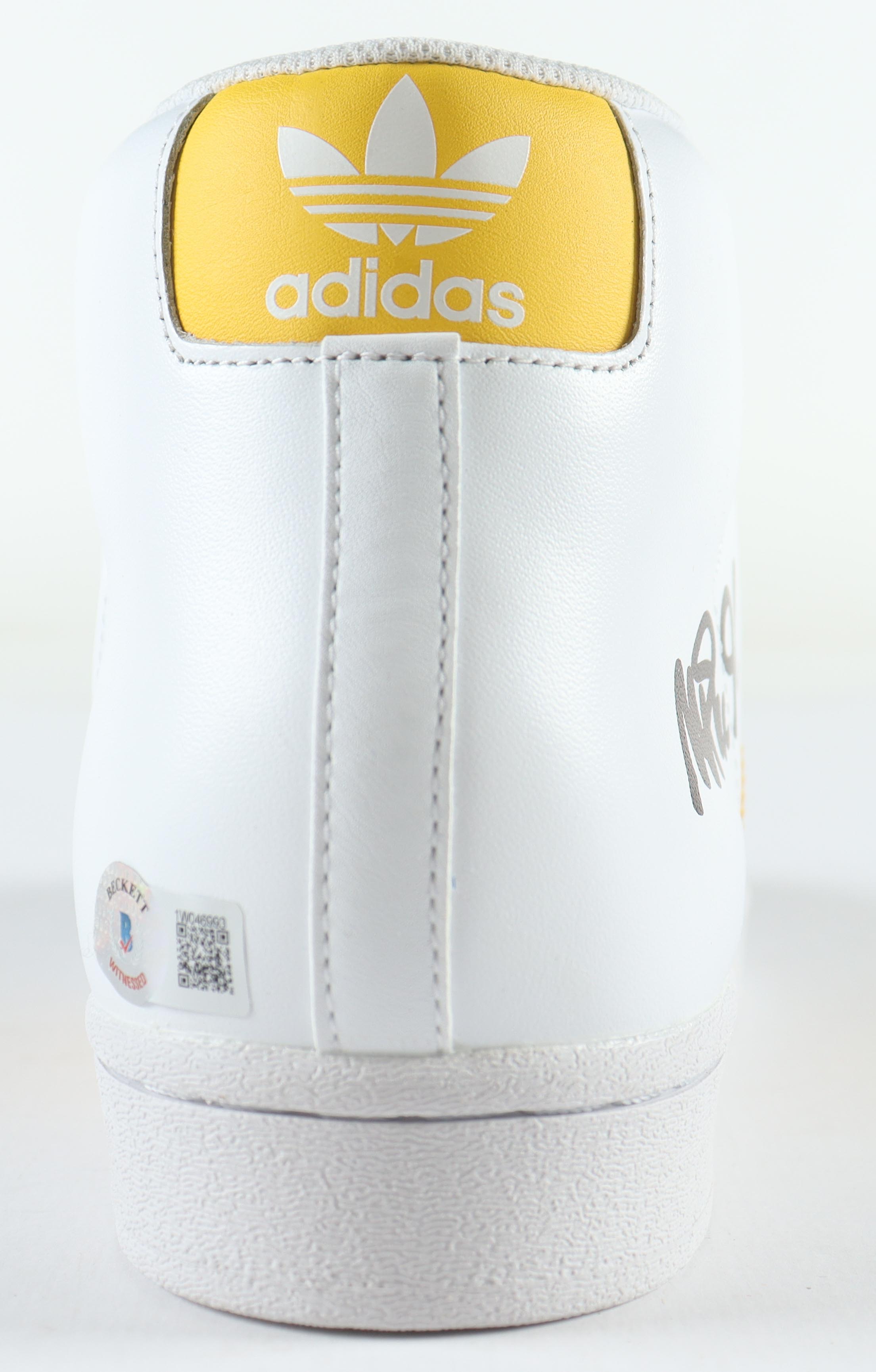 Magic Johnson Signed Adidas Basketball Shoe with Display Case (Beckett) at PristineAuction.com Magic Johnson Signed Adidas Basketball Shoe with Display Case (Beckett) at PristineAuction.com