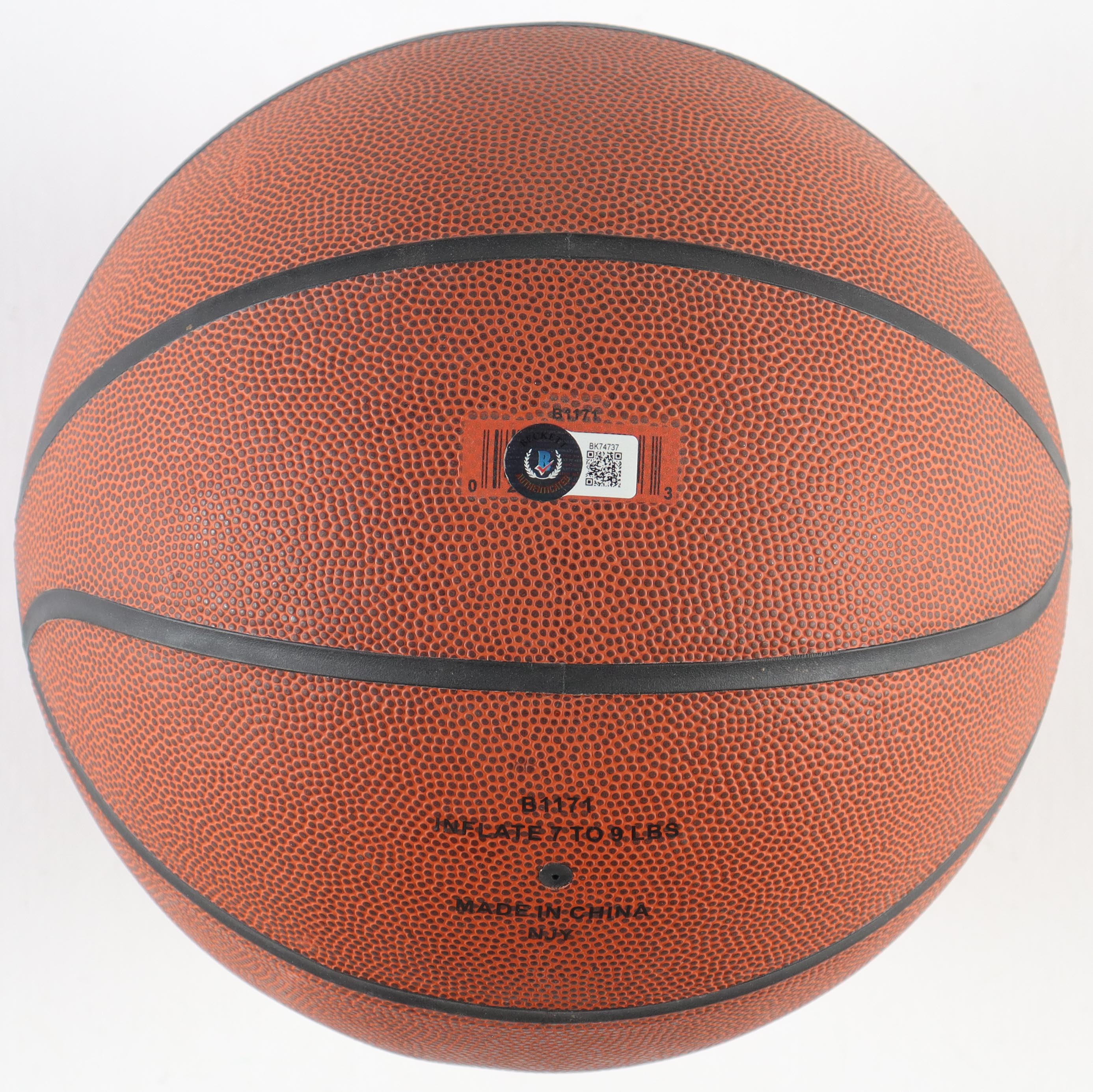 Bob Cousy Signed NBA Basketball with Display Case (Beckett) at PristineAuction.com Bob Cousy Signed NBA Basketball with Display Case (Beckett) at PristineAuction.com