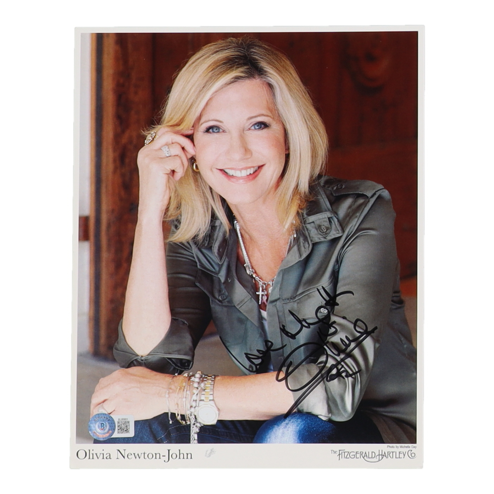 OLIVIA NEWTON JOHN signed autographed snowy Beauty COA Hologram