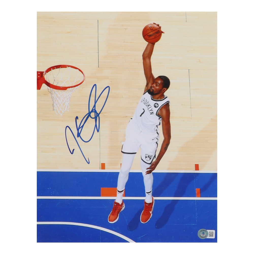 Kevin Durant Signed Nets 11x14 Photo (Beckett) Pristine Auction