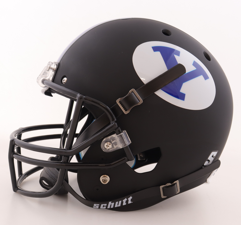 Zach Wilson Signed BYU Cougars Full-Size Speed Helmet (Beckett) at PristineAuction.com Zach Wilson Signed BYU Cougars Full-Size Speed Helmet (Beckett) at PristineAuction.com