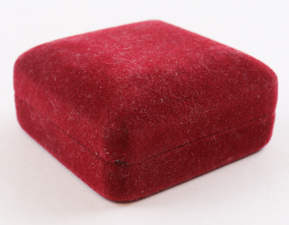 Frank Thomas LE White Sox Solid Bronze Coin (Highland Mint) at PristineAuction.com Frank Thomas LE White Sox Solid Bronze Coin (Highland Mint) at PristineAuction.com