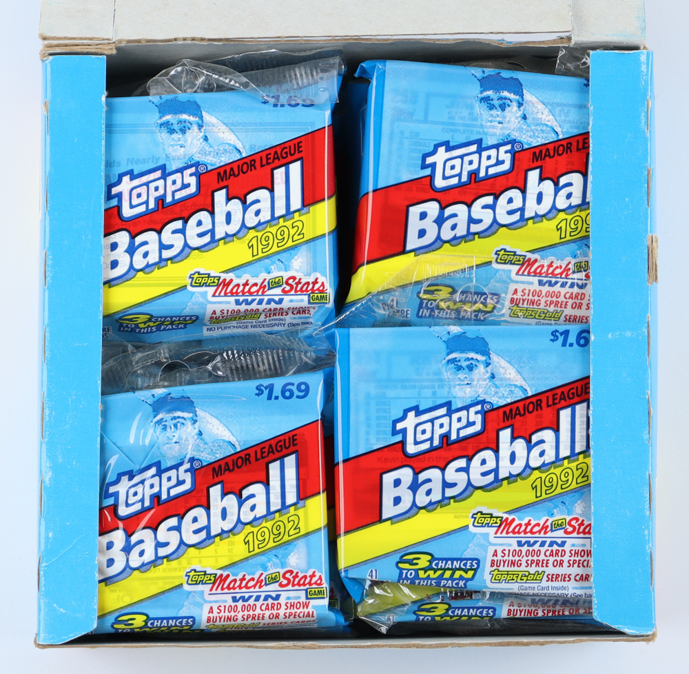1992 Topps Baseball Retail Box with (24) JUMBO Packs at PristineAuction.com 1992 Topps Baseball Retail Box with (24) JUMBO Packs at PristineAuction.com