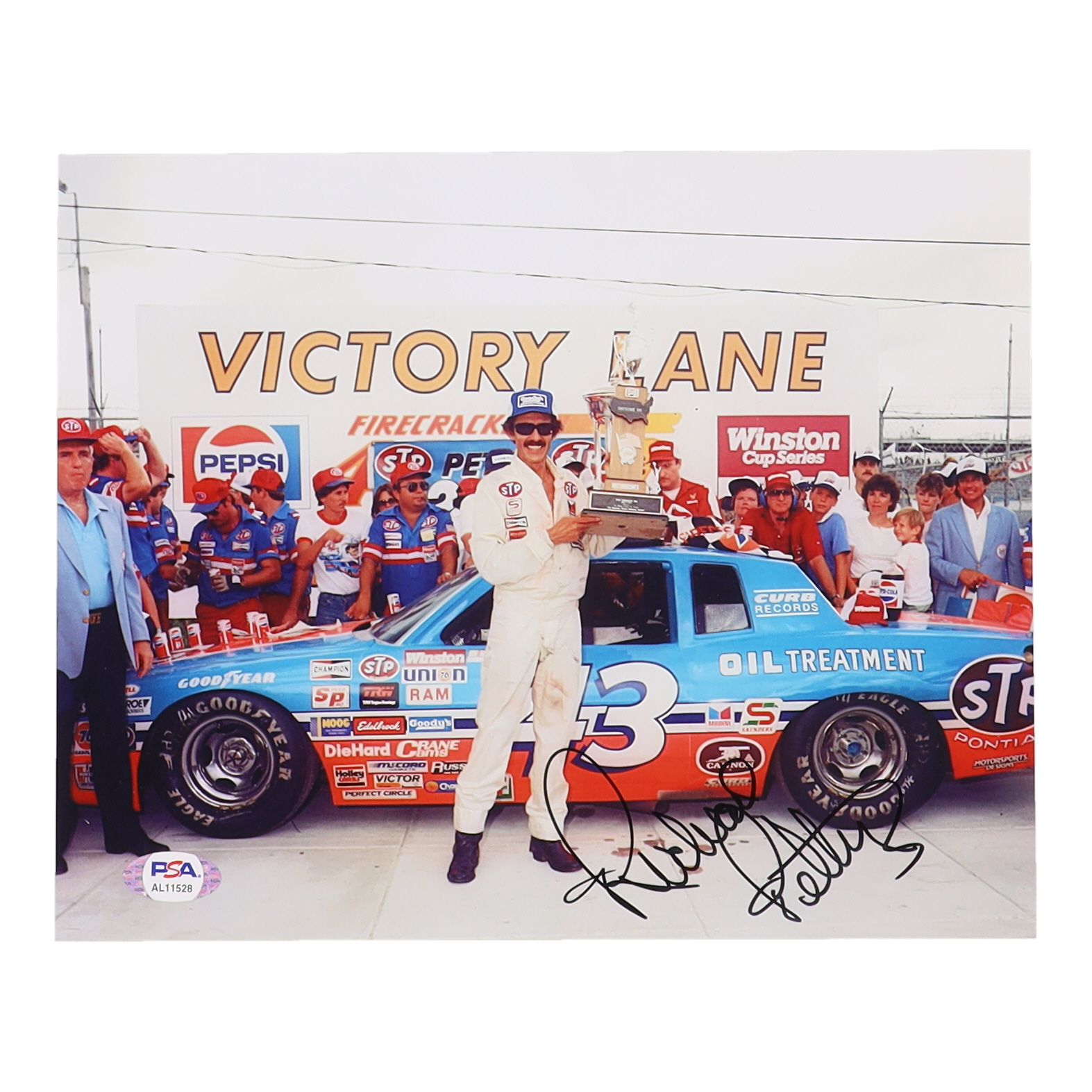 Richard Petty Signed NASCAR 8x10 Photo (PSA) at PristineAuction.com Richard Petty Signed NASCAR 8x10 Photo (PSA) at PristineAuction.com