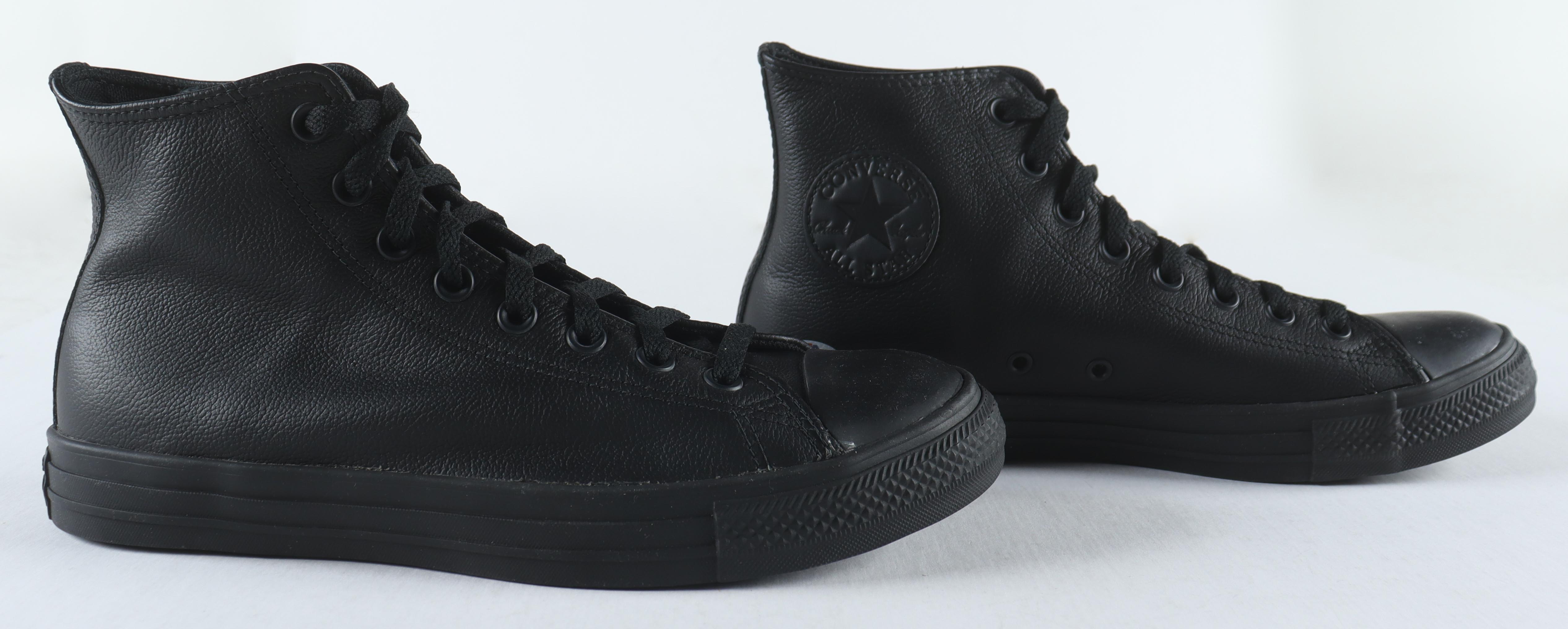 Larry Bird Signed Converse Black Pro Leather Basketball Shoe Set of (2) (PSA) at PristineAuction.com Larry Bird Signed Converse Black Pro Leather Basketball Shoe Set of (2) (PSA) at PristineAuction.com