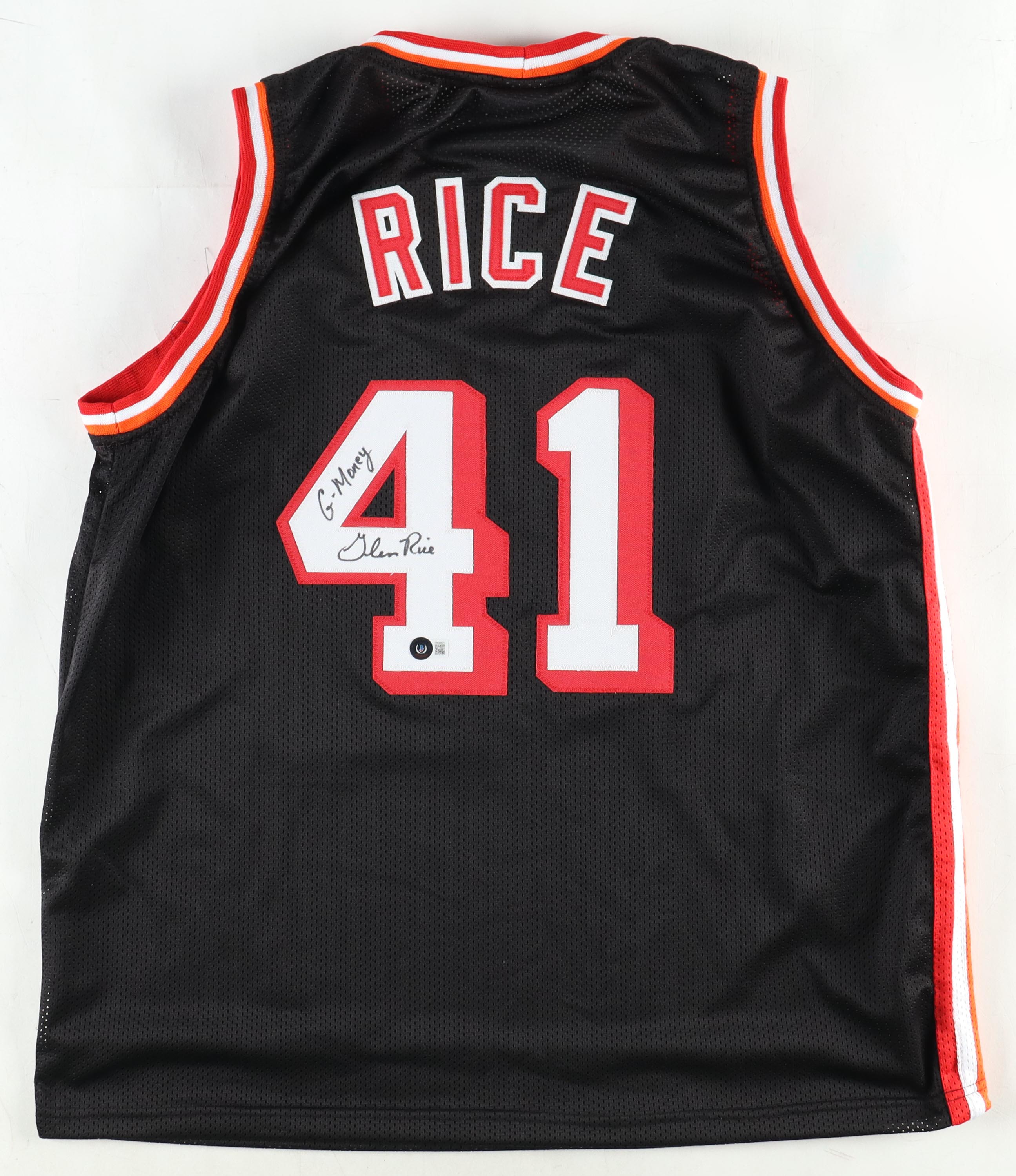 Glen Rice Signed Jersey Inscribed "G.Money" (Beckett) at PristineAuction.com Glen Rice Signed Jersey Inscribed "G.Money" (Beckett) at PristineAuction.com