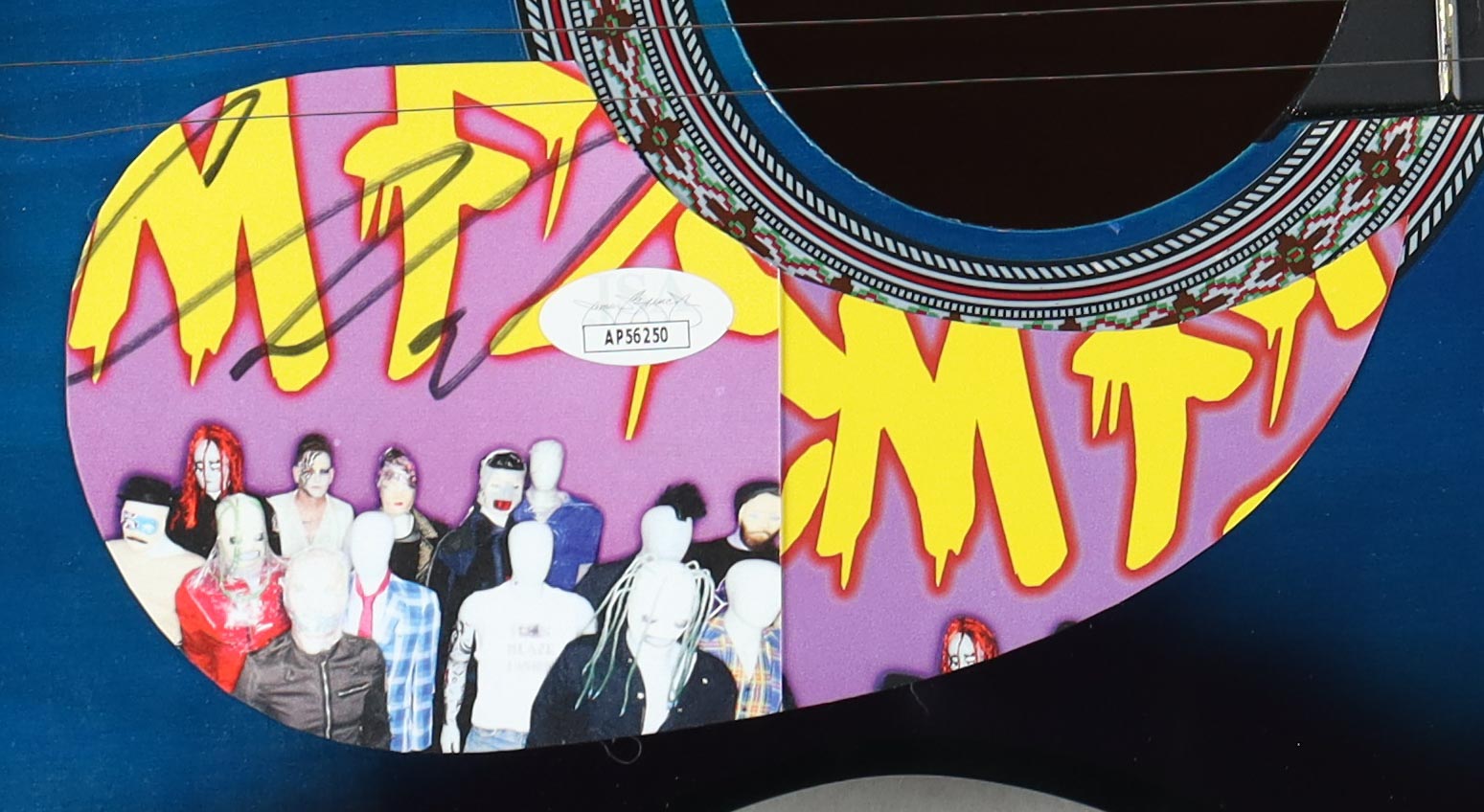 Corey Taylor Signed 38" Acoustic Guitar (JSA) at PristineAuction.com Corey Taylor Signed 38" Acoustic Guitar (JSA) at PristineAuction.com