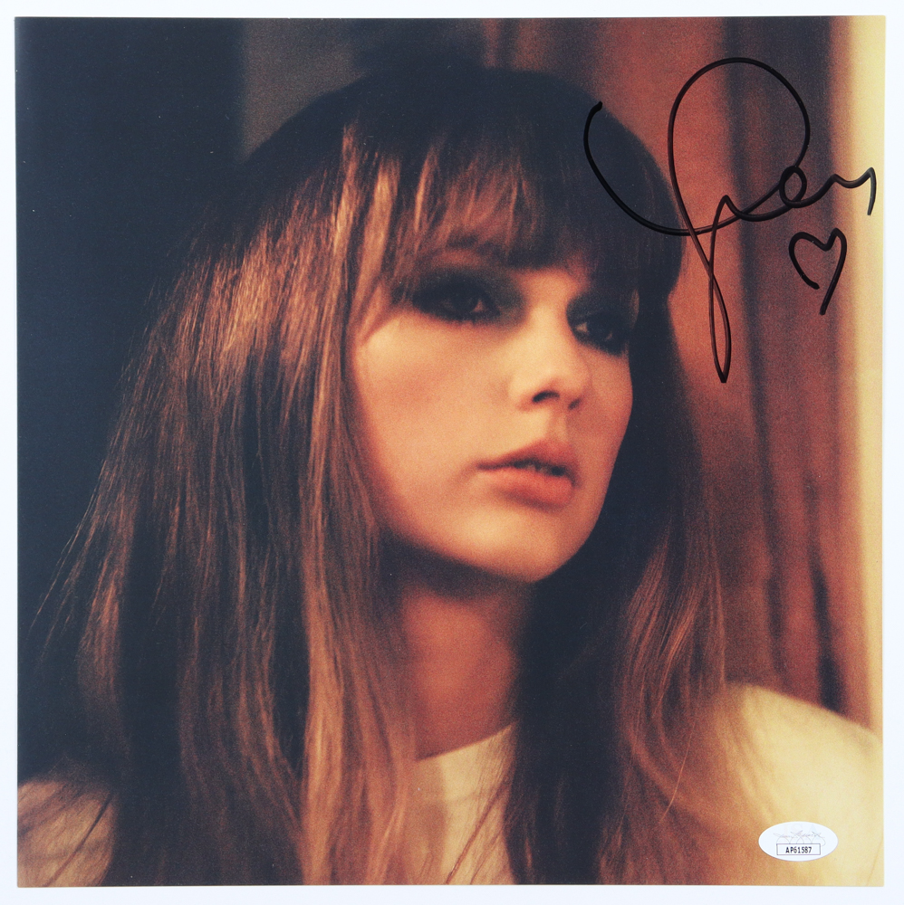 Taylor Swift Signed "Midnights" Vinyl Record Album Insert (JSA) at PristineAuction.com Taylor Swift Signed "Midnights" Vinyl Record Album Insert (JSA) at PristineAuction.com