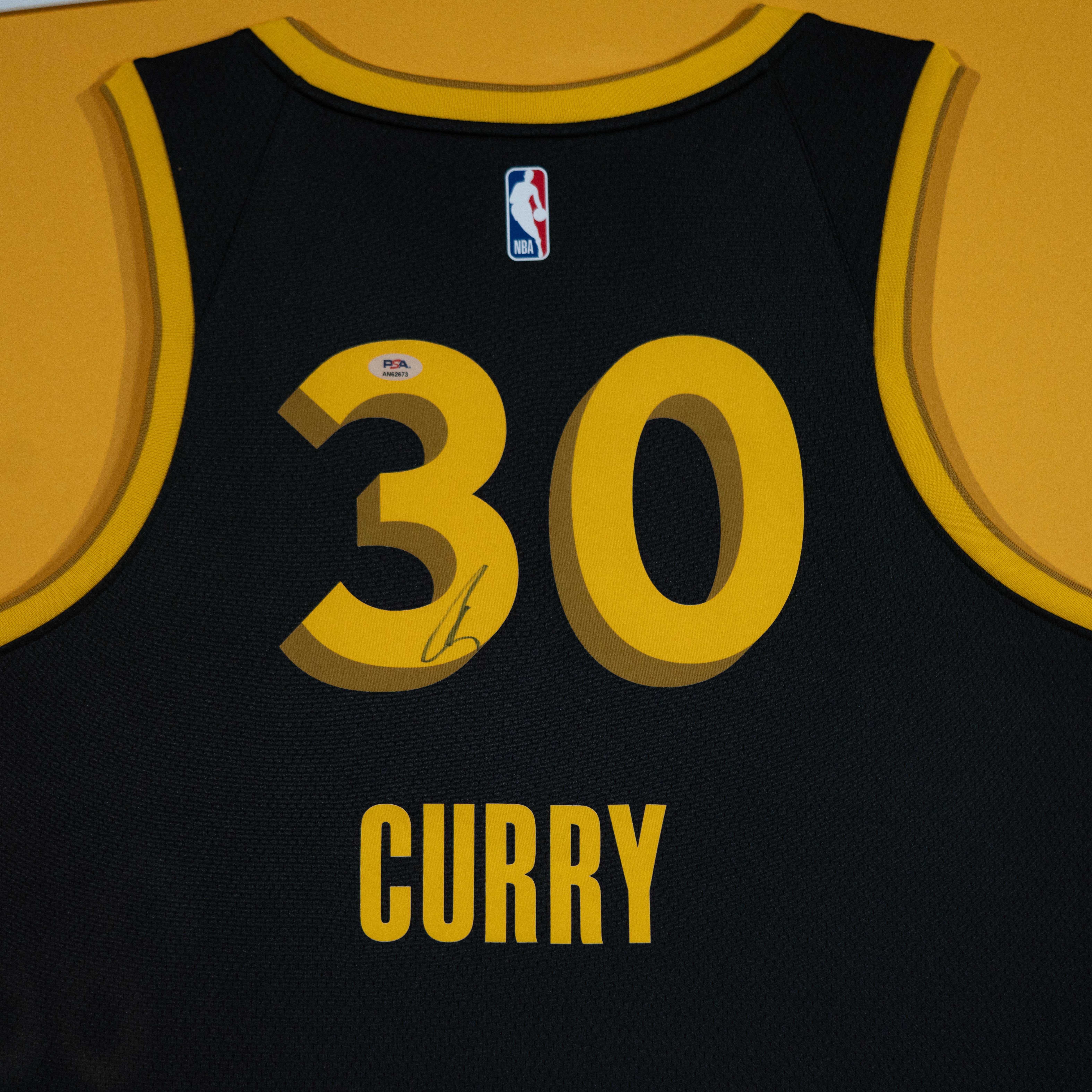 Stephen Curry Signed Custom Framed Jersey Display (PSA) at PristineAuction.com Stephen Curry Signed Custom Framed Jersey Display (PSA) at PristineAuction.com