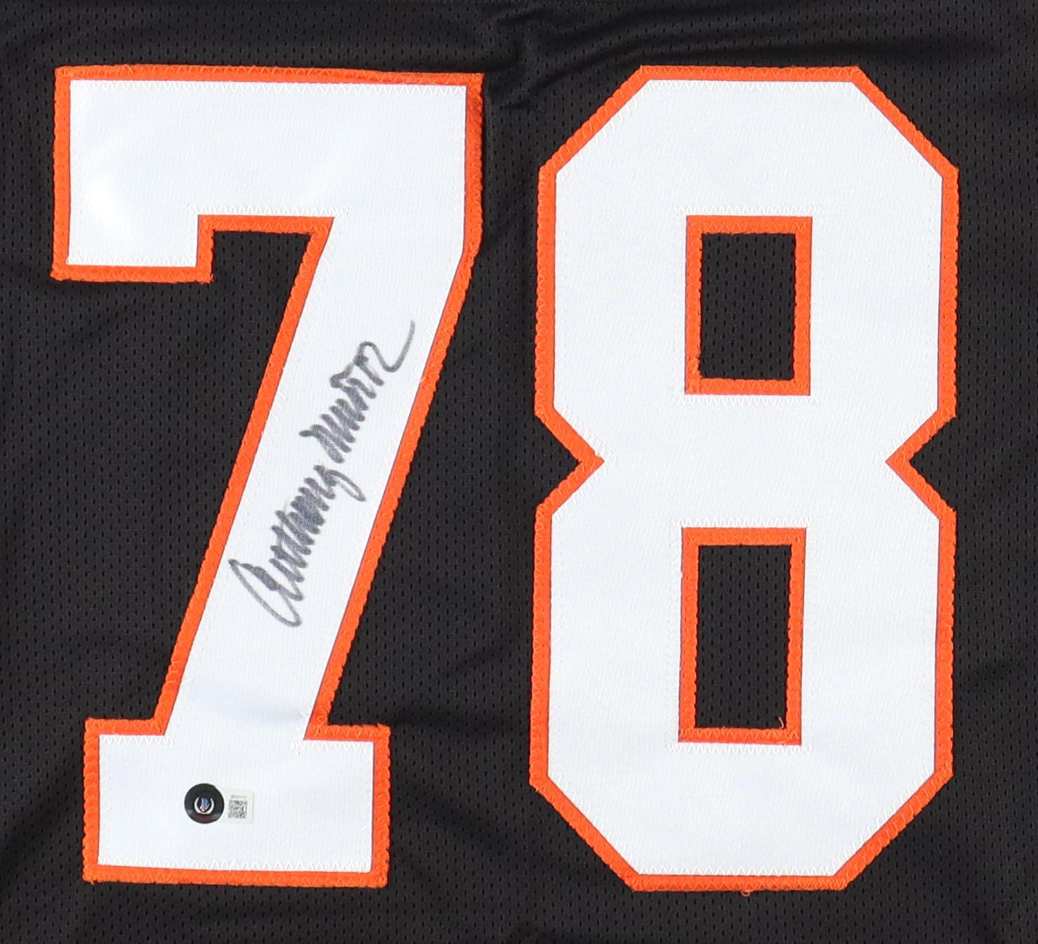Anthony Munoz Signed Jersey (Beckett) at PristineAuction.com Anthony Munoz Signed Jersey (Beckett) at PristineAuction.com