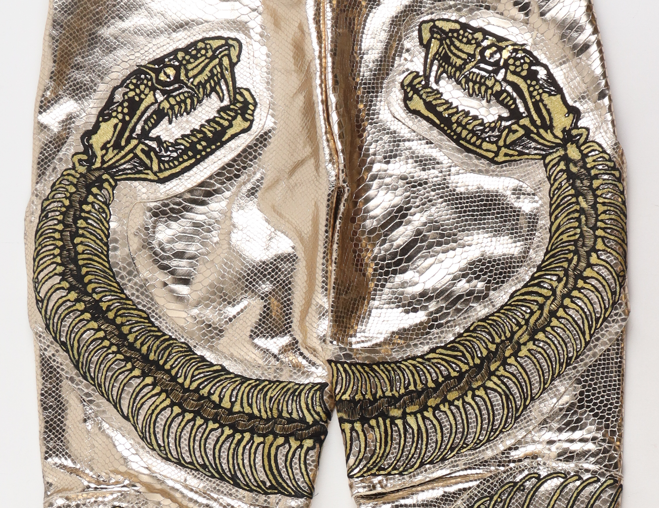 Alice Cooper Signed Stage | Concert Worn Custom Snake Pants (Beckett LOA) at PristineAuction.com Alice Cooper Signed Stage | Concert Worn Custom Snake Pants (Beckett LOA) at PristineAuction.com