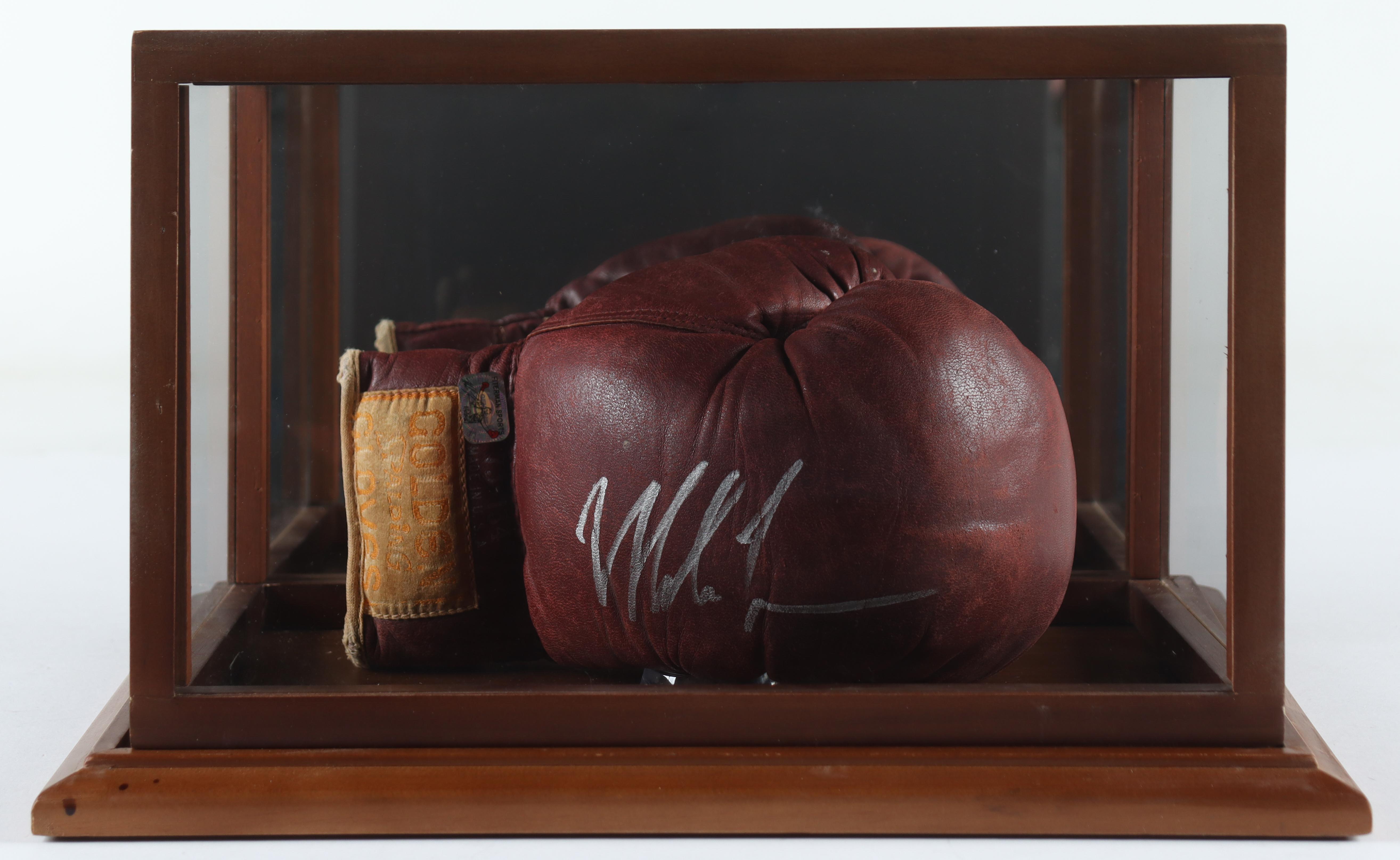 Mike Tyson Signed 1960 Vintage Leather Boxing Glove with Wood & Glass Display Case (Tyson) at PristineAuction.com Mike Tyson Signed 1960 Vintage Leather Boxing Glove with Wood & Glass Display Case (Tyson) at PristineAuction.com