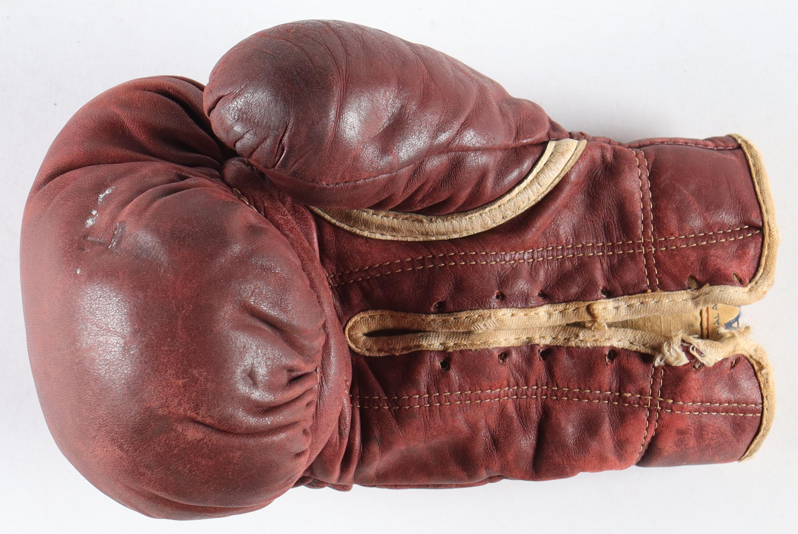 Mike Tyson Signed 1960 Vintage Leather Boxing Glove with Wood & Glass Display Case (Tyson) at PristineAuction.com Mike Tyson Signed 1960 Vintage Leather Boxing Glove with Wood & Glass Display Case (Tyson) at PristineAuction.com