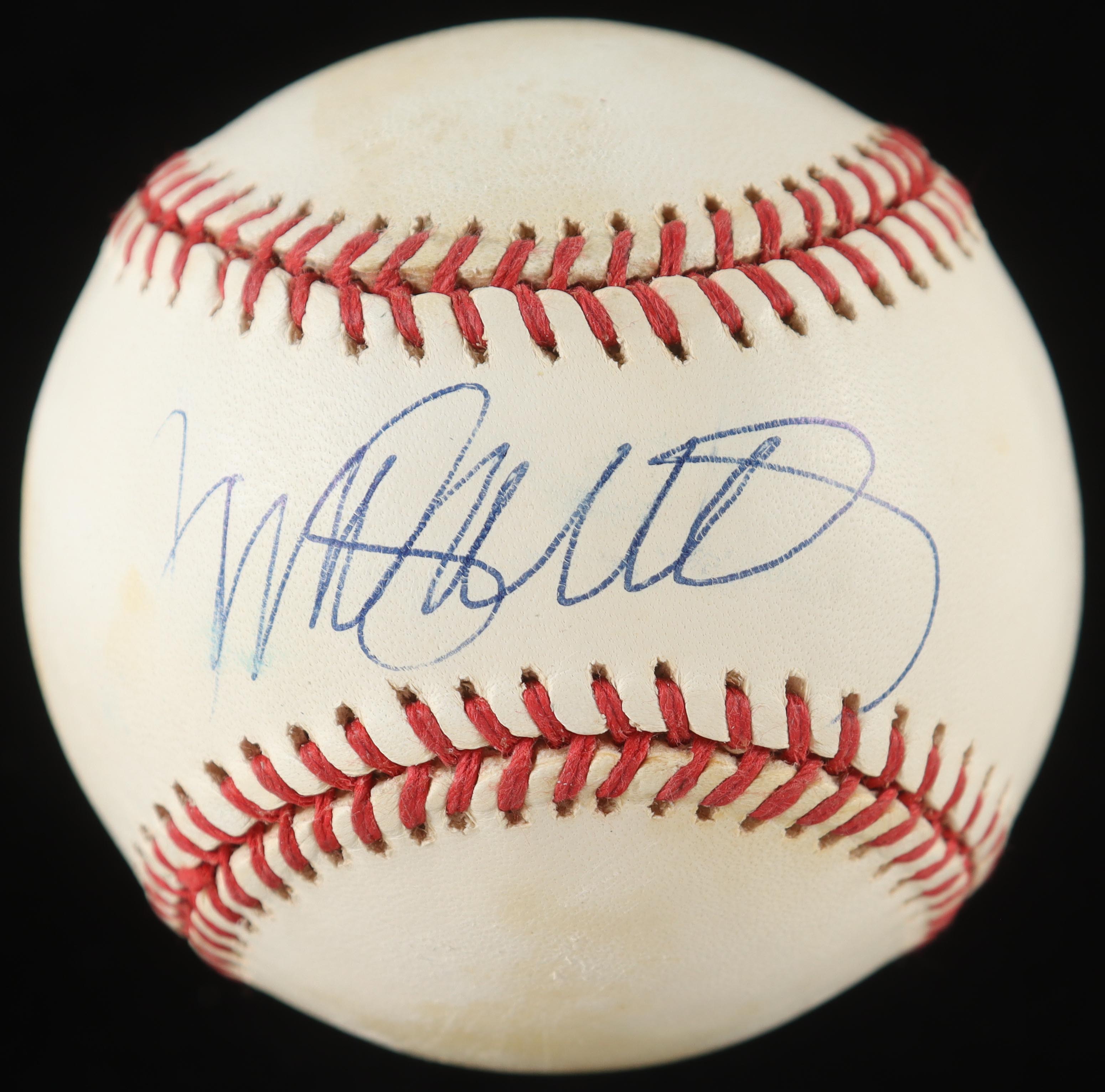 Ryne Sandberg Signed ONL Baseball In Display Case (PSA) at PristineAuction.com Ryne Sandberg Signed ONL Baseball In Display Case (PSA) at PristineAuction.com